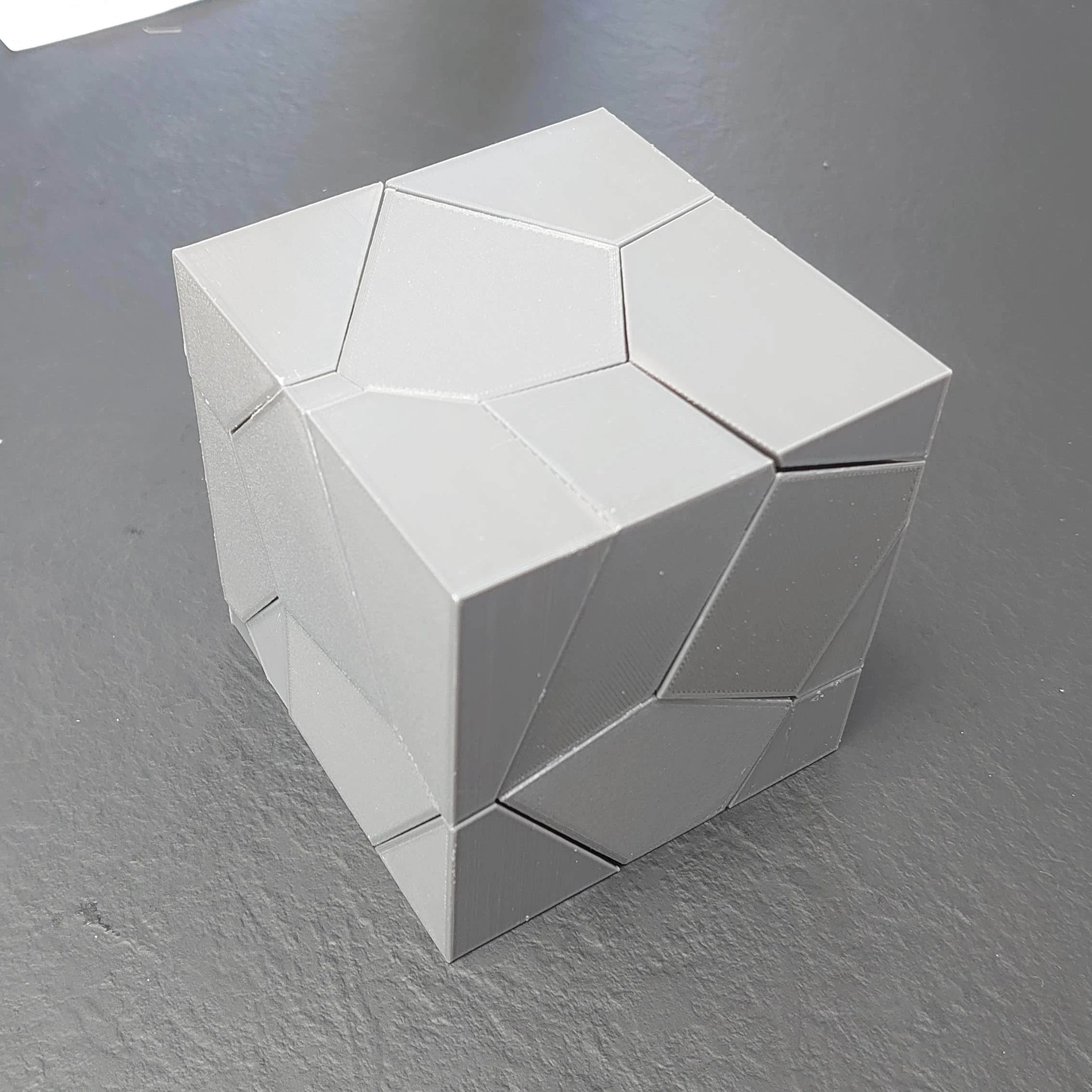 Voronoi 3D Puzzle - 20 pcs.