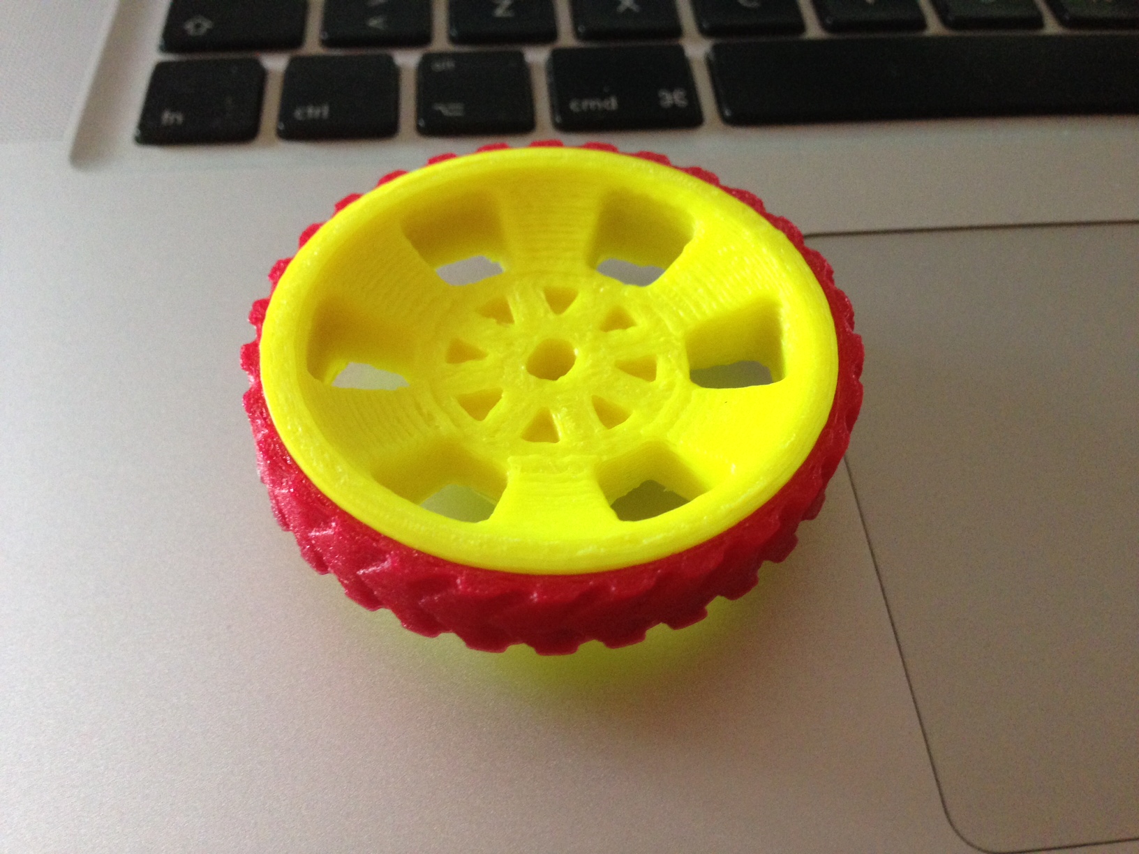 Rueda para robot con arduino. Wheel.