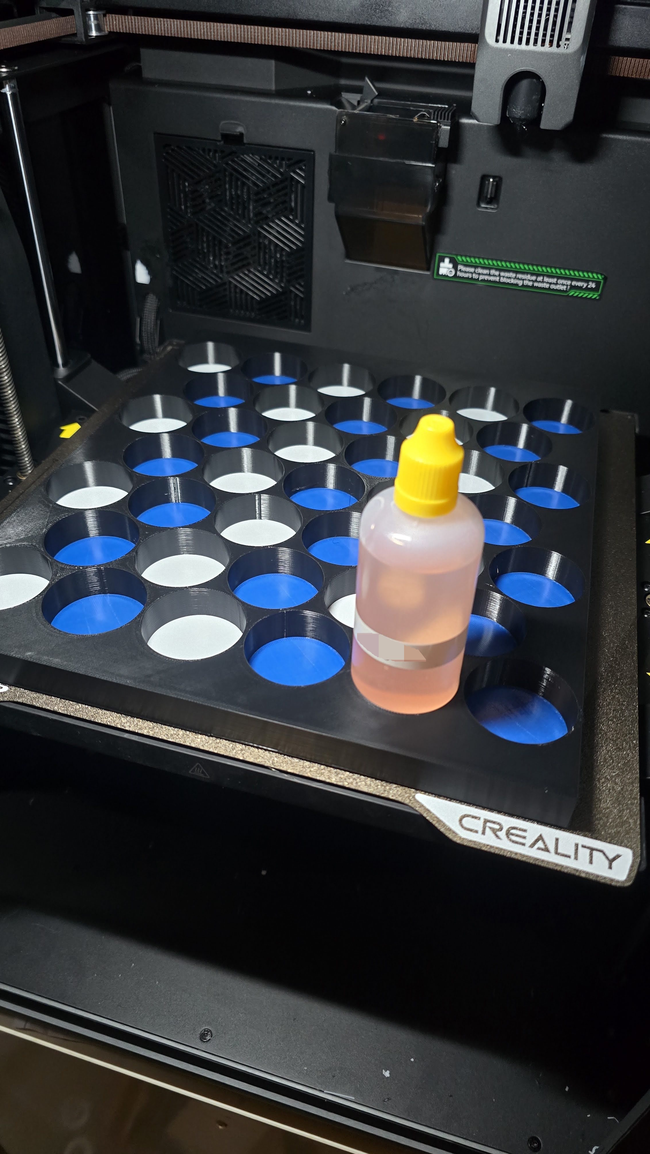 100ml Liquid Bottle Organizer 26X30cm