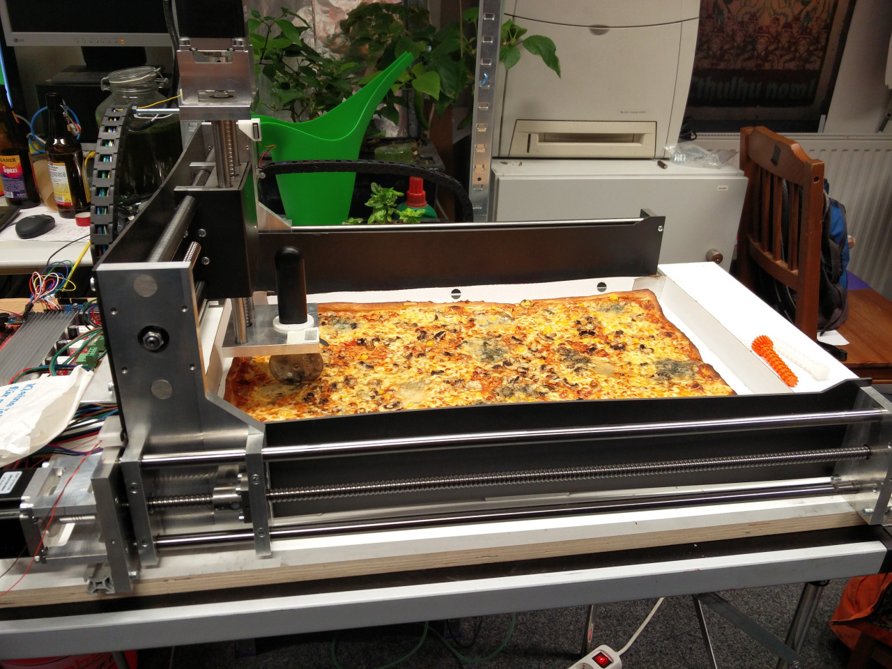 Ikea STÄM Pizza Cutter to CNC Adapter