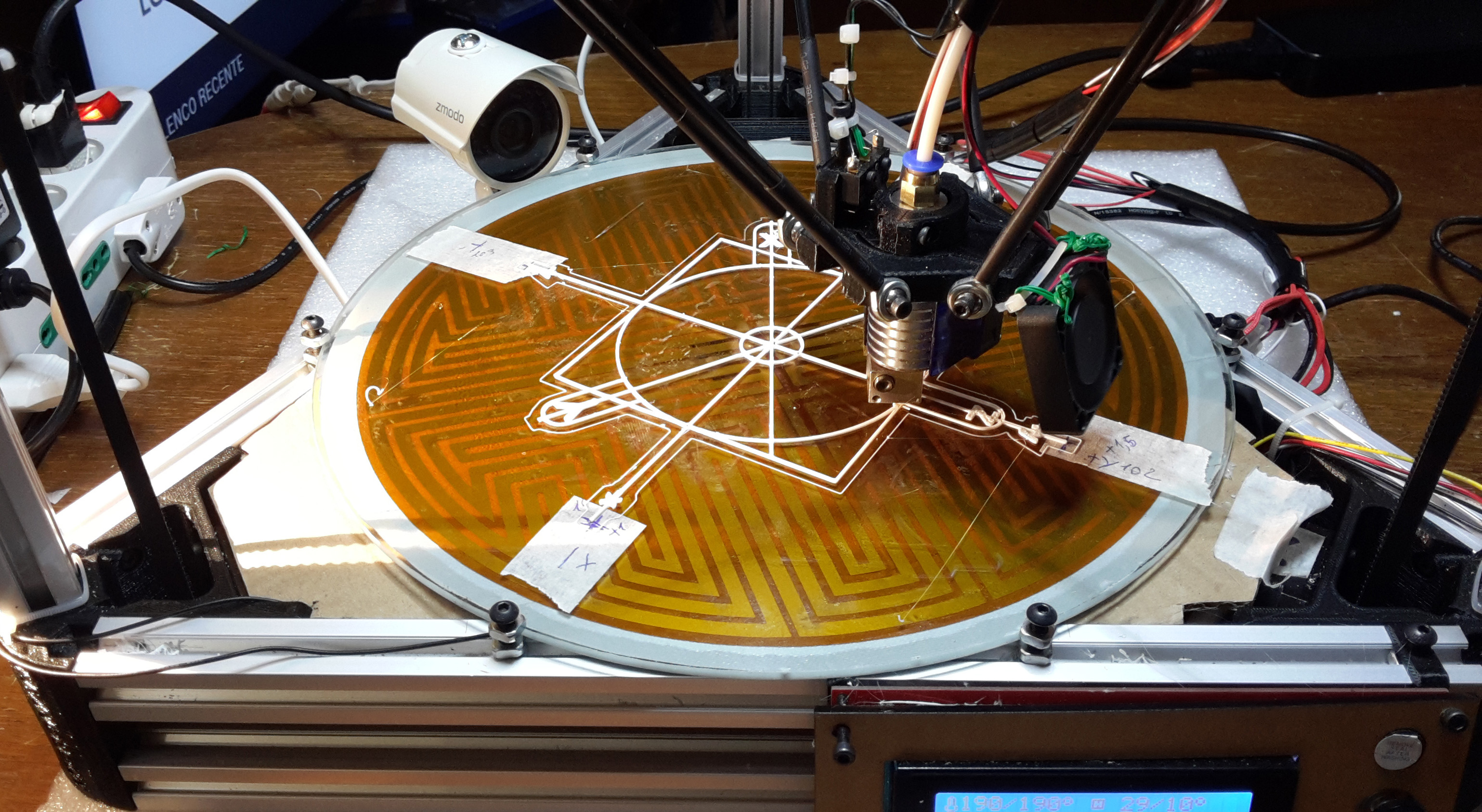 Calibration Shapes Tests - 3DPrints 100mm 200mm xy and XYZ towers