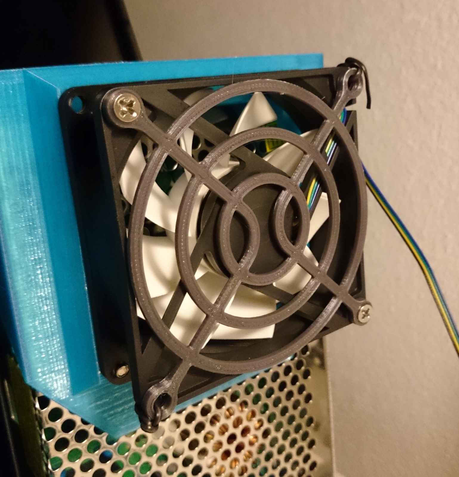Simple fan guard (80, 92, 120, 140 mm)