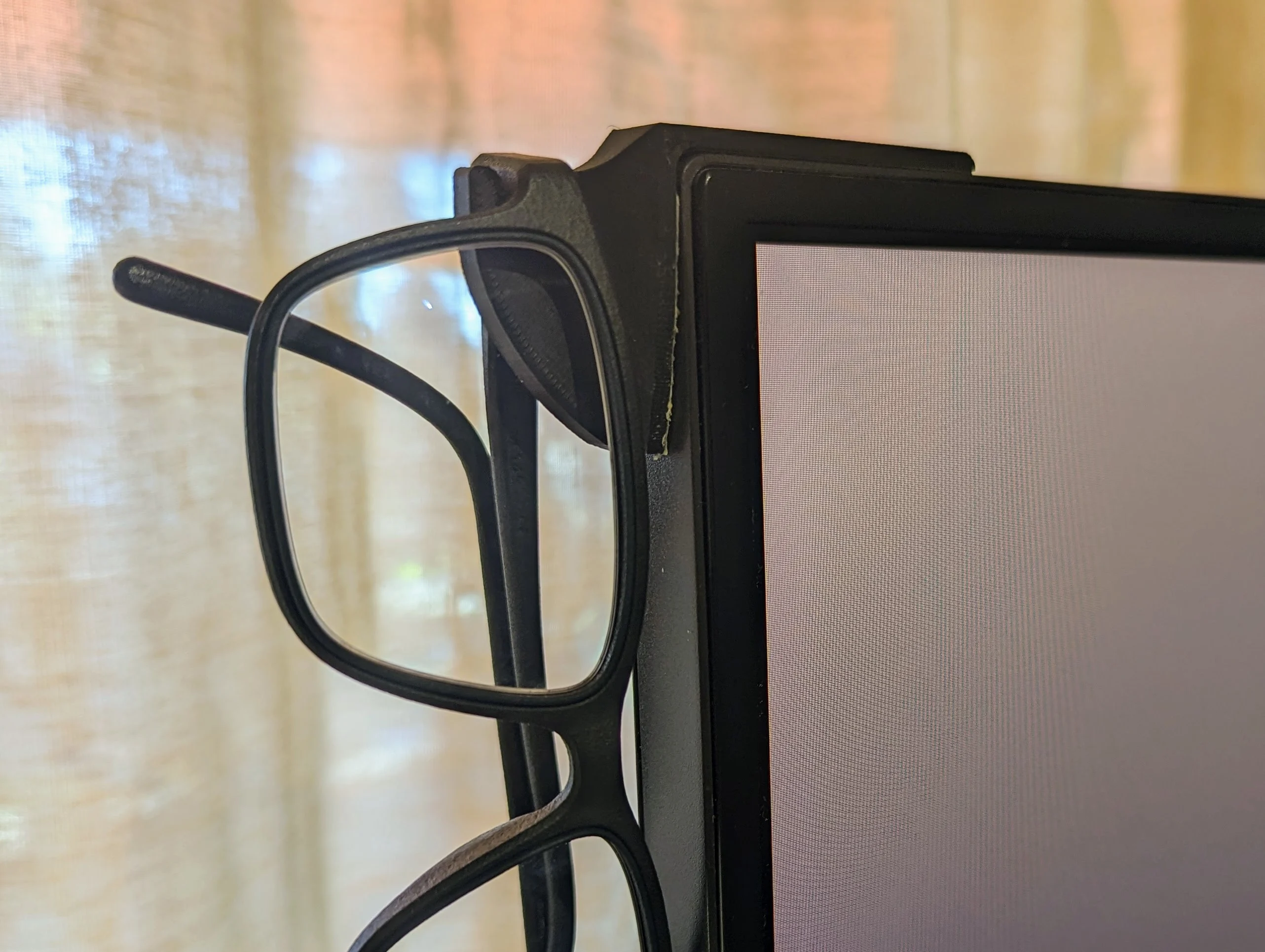 Hook for glasses on monitor