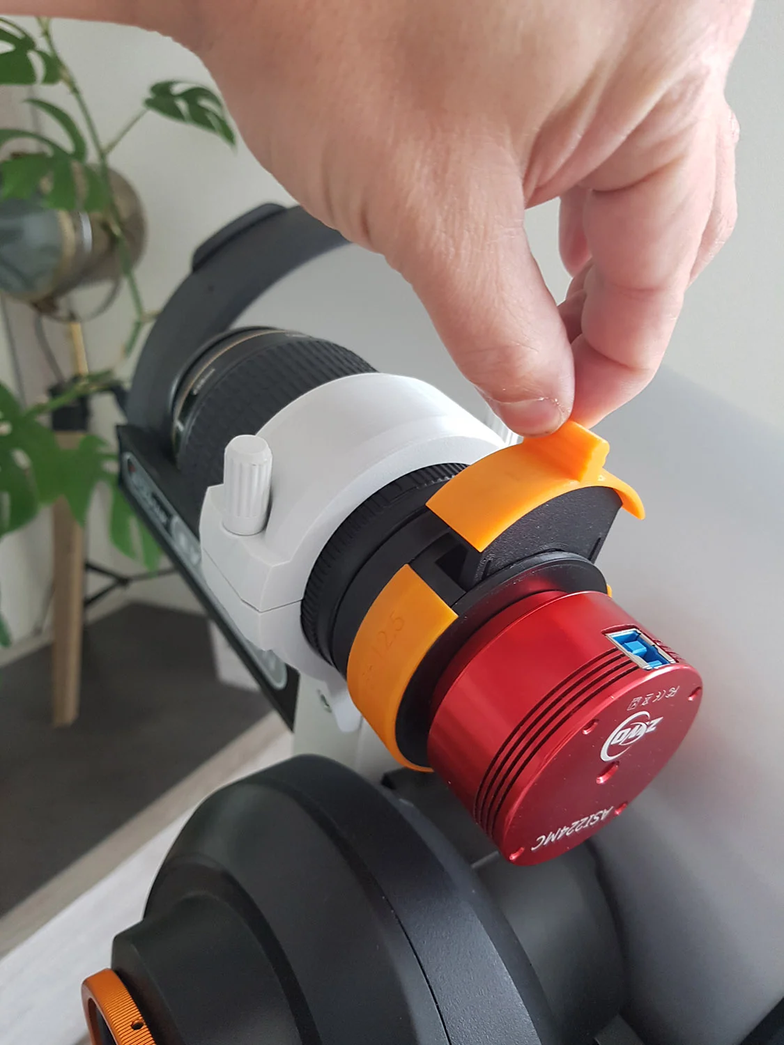Adaptateur avec porte-filtre pour objectifs Canon et caméras ZWO ASI