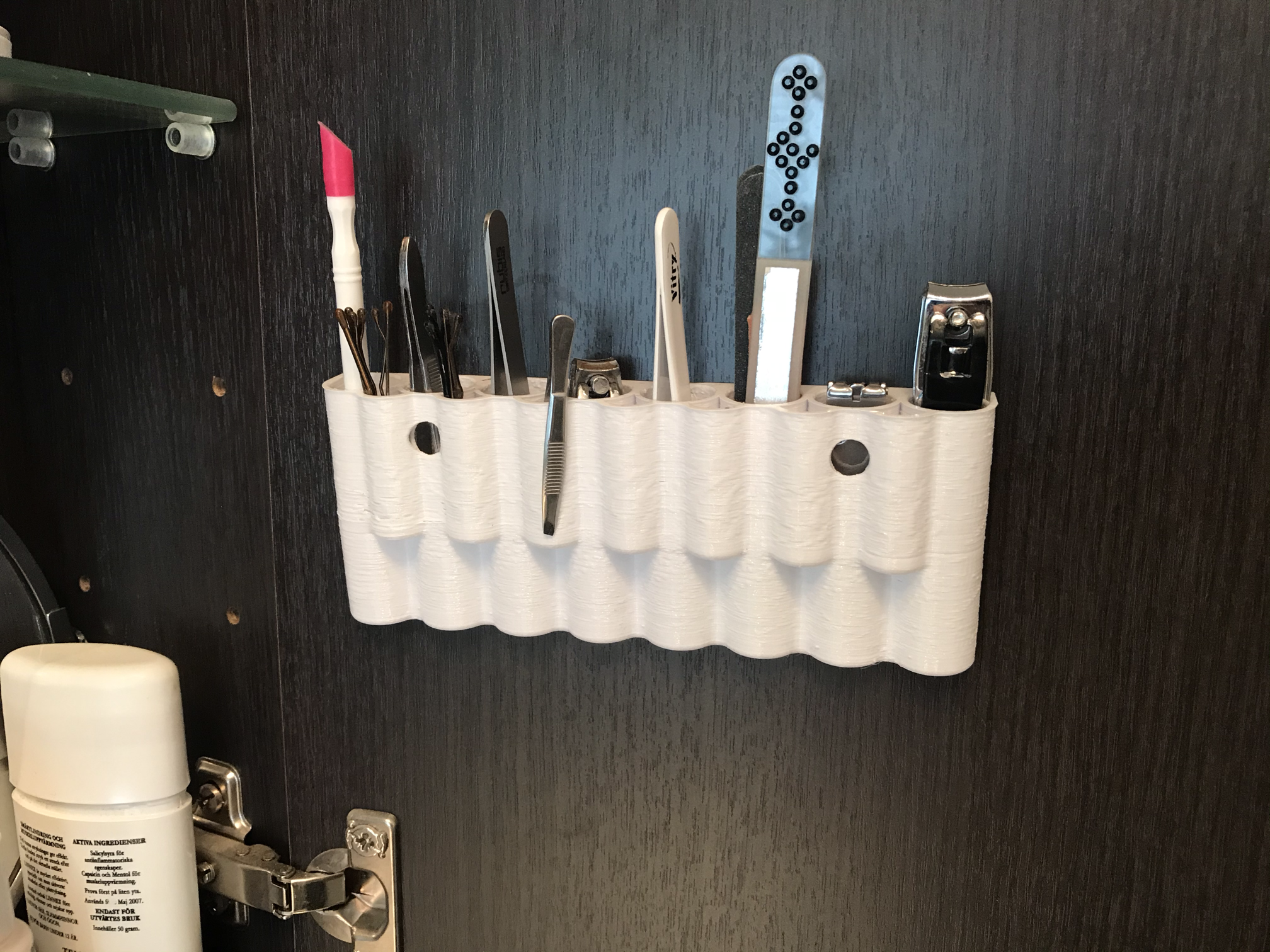Bathroom cabinet organizer