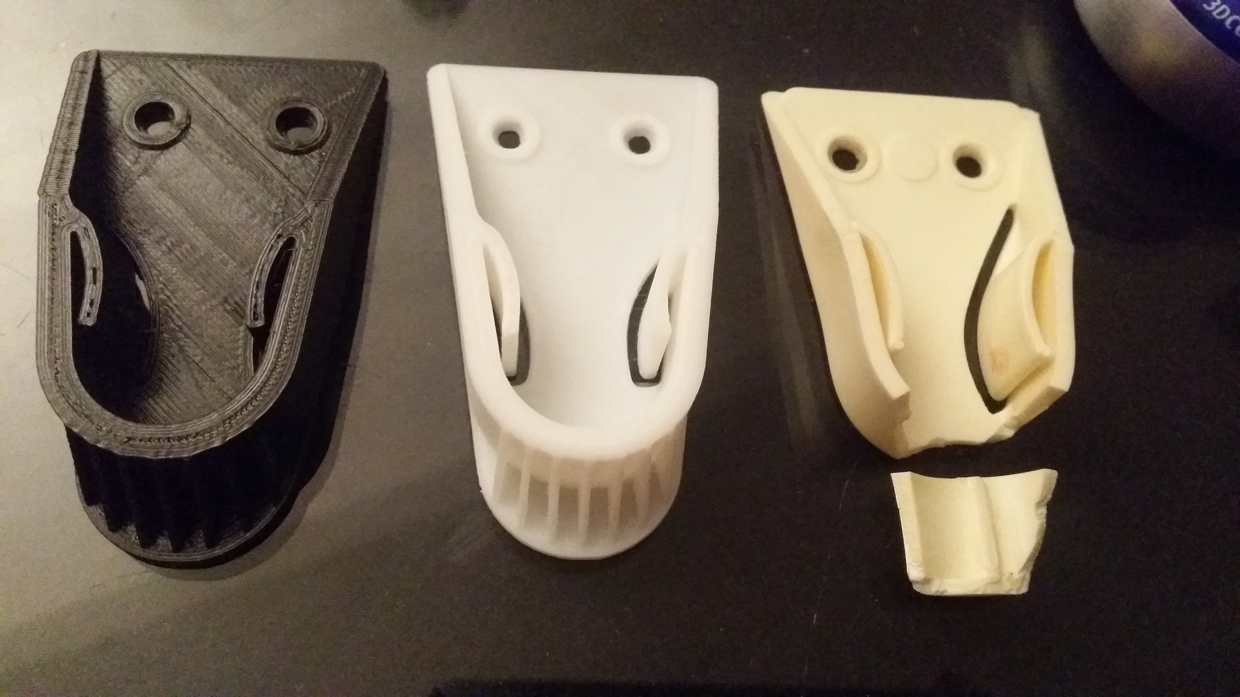 Mensola per tubo armadio D19mm