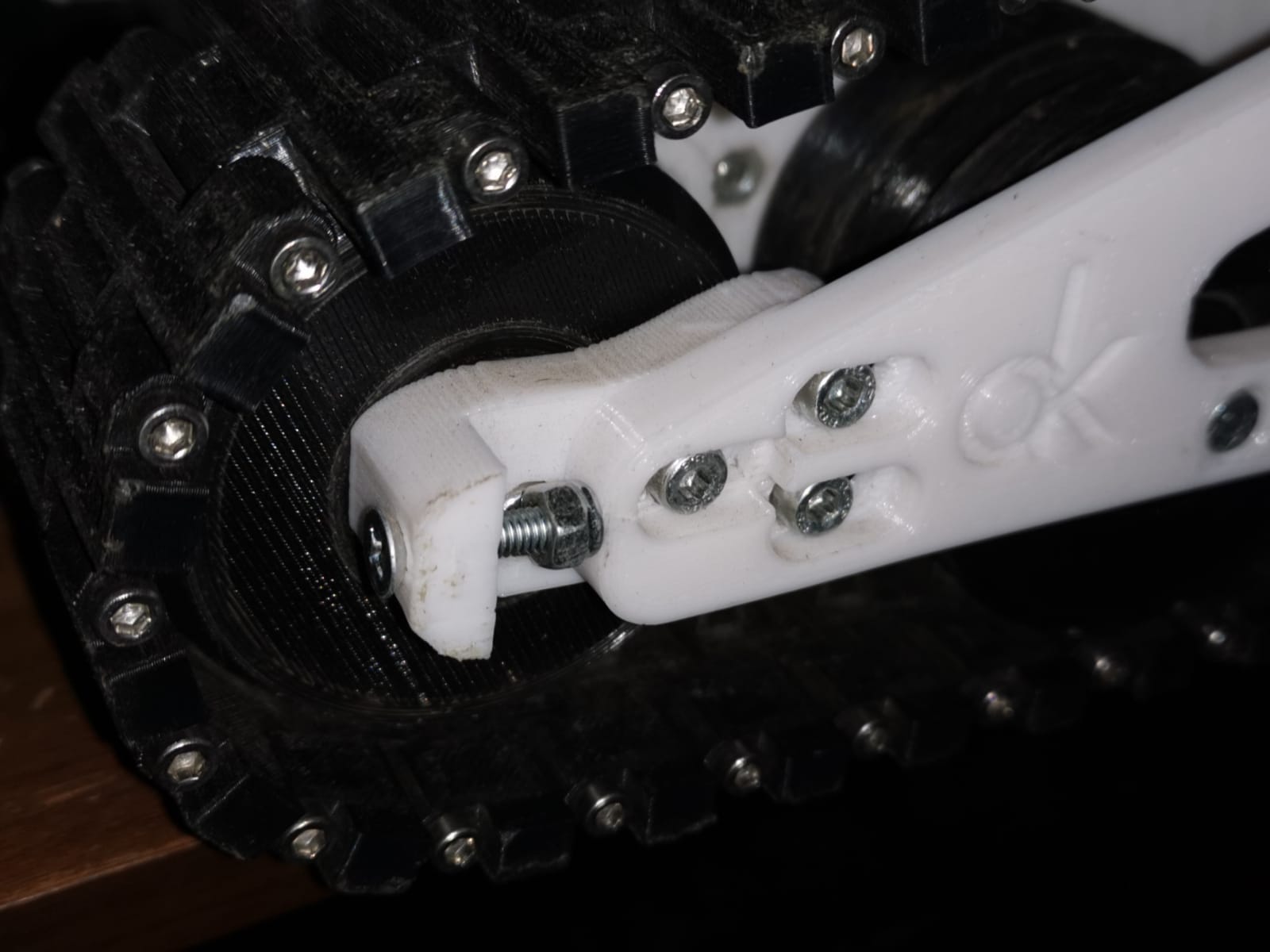 Tensioner Outside & Insiede Extended 4mm Left & Right w/ turnbuckle screw