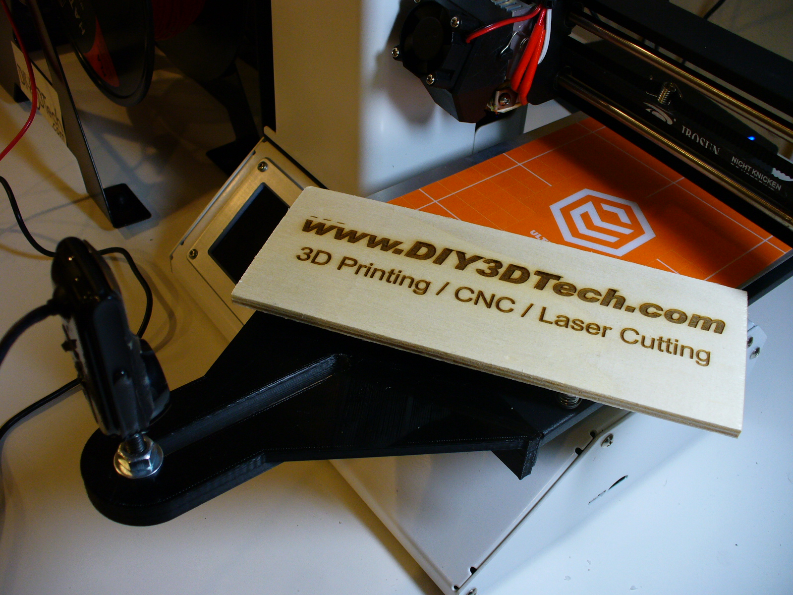 Monoprice Select Mini - Bed Attached Camera Mount For Time-Lapse!