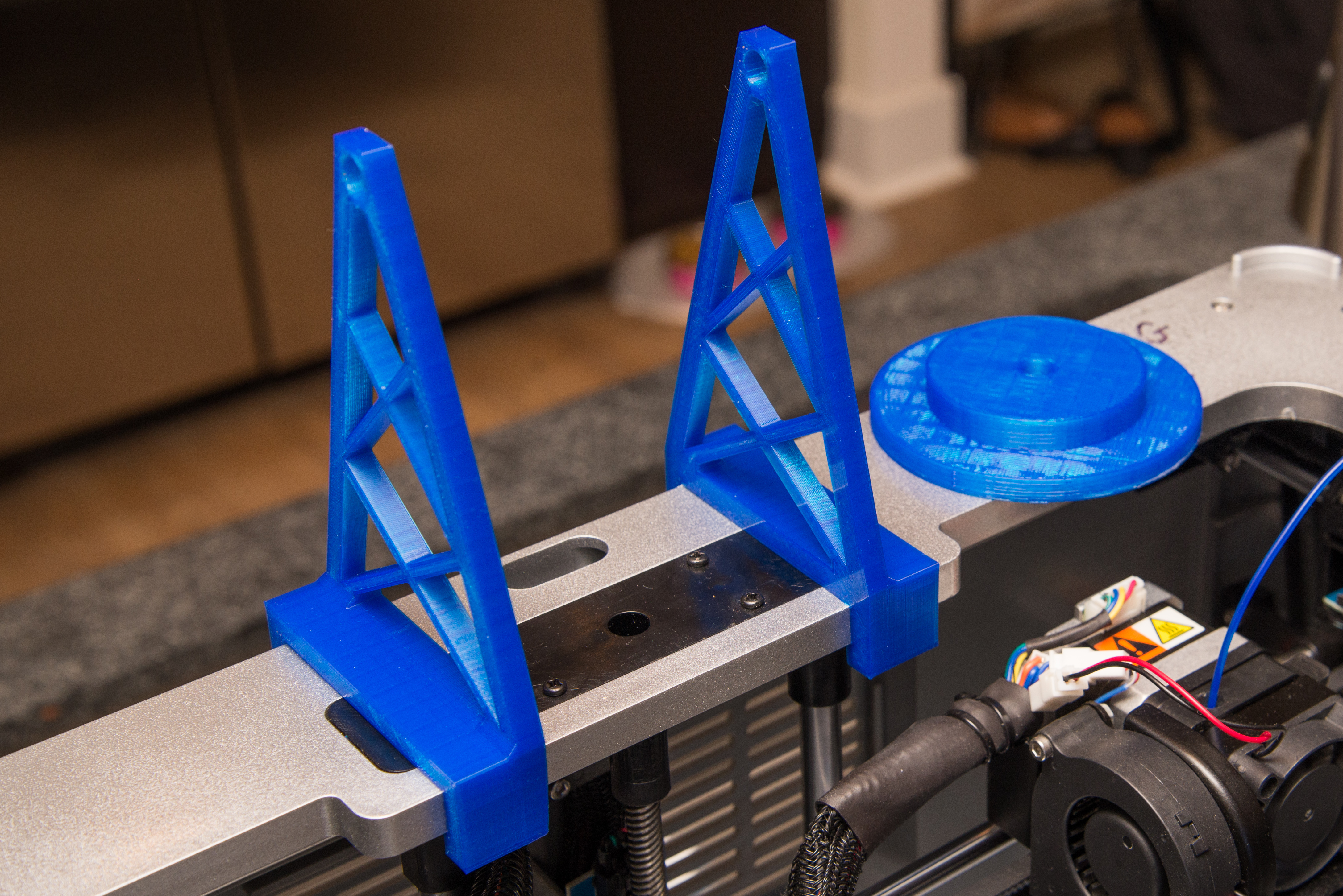 Dremel 3D20 filament spool holder