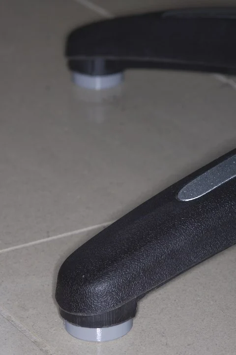 castor plug 001