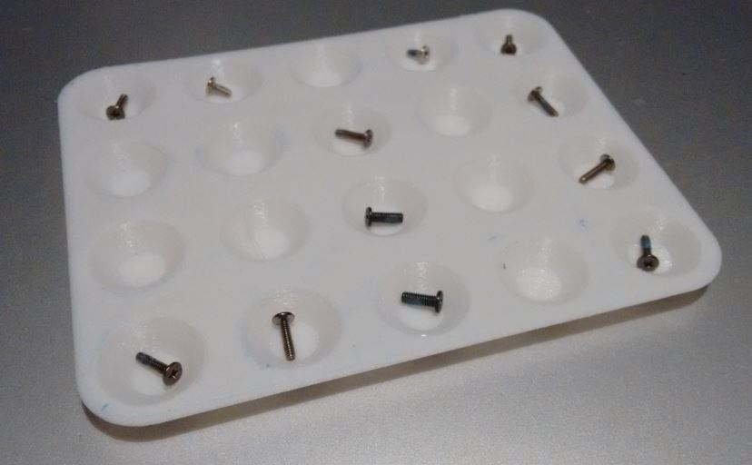 2x Laptop or mobile phone repair screw sorting trays
