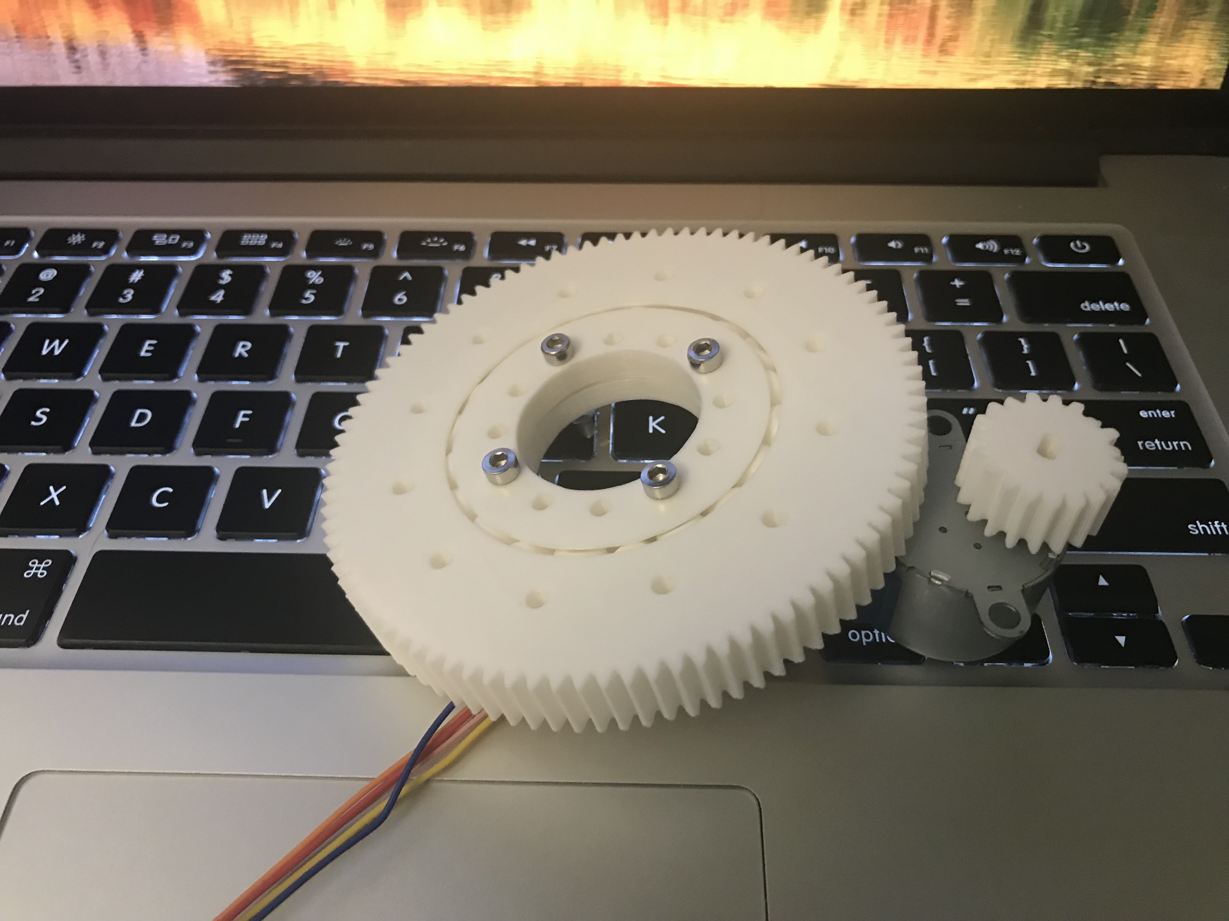 Slew bearing with gear set