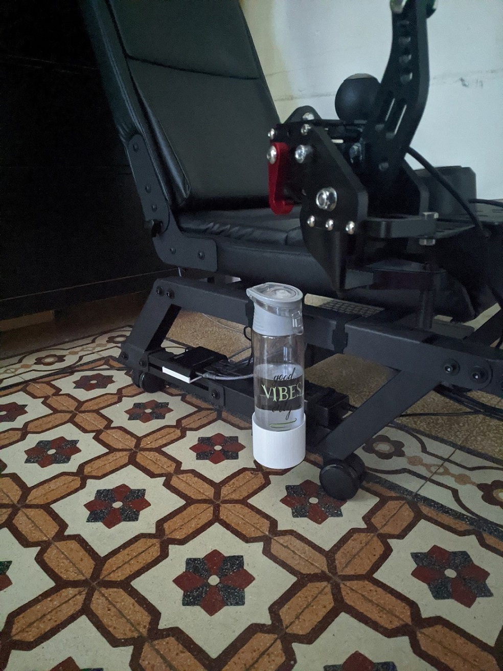 NLR F-GT Bottle Holder