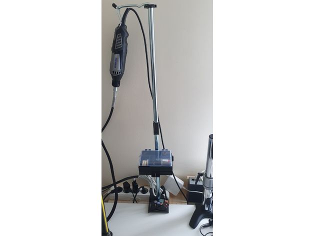 Dremel tool holder for flex stand