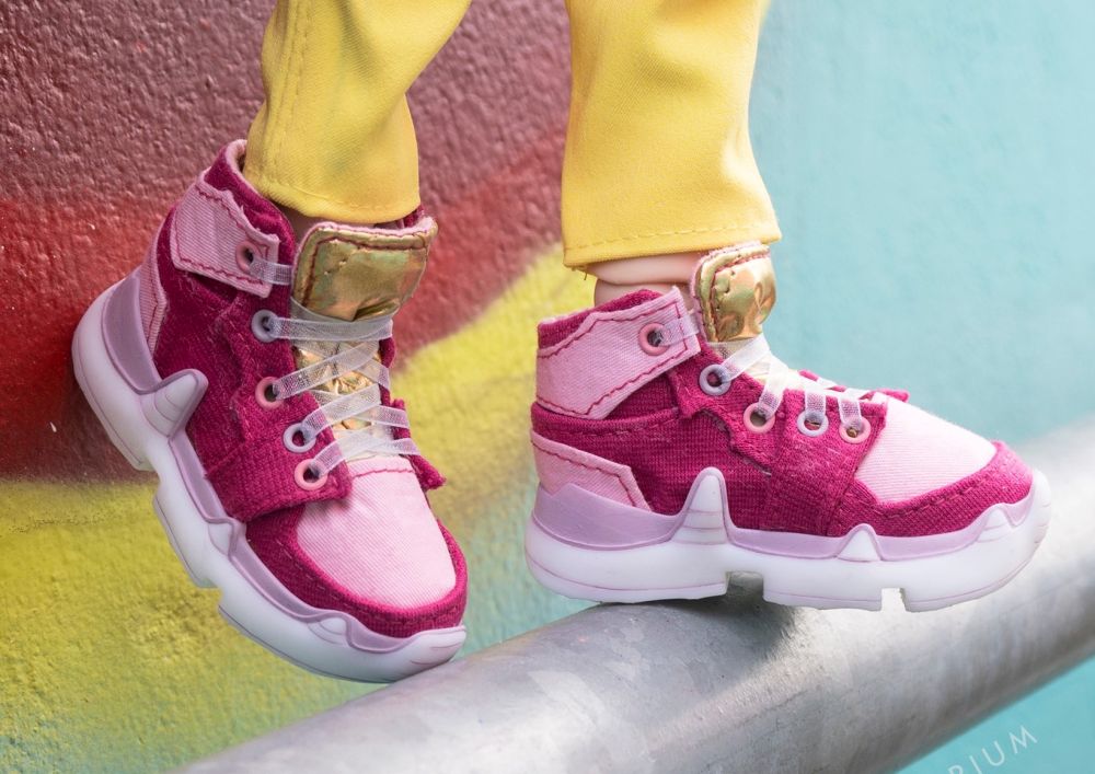 Smart Doll shoe (RTFKT Challenge Shoe)