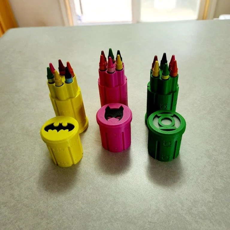 HIDDEN MAGNETIC CRAYON CAPSULES