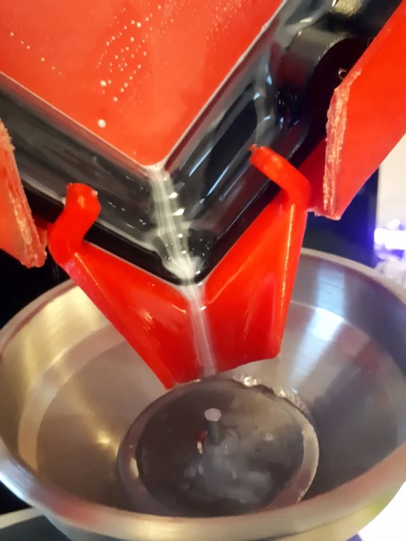 Elegoo Mars 2 Pro vat pour spout