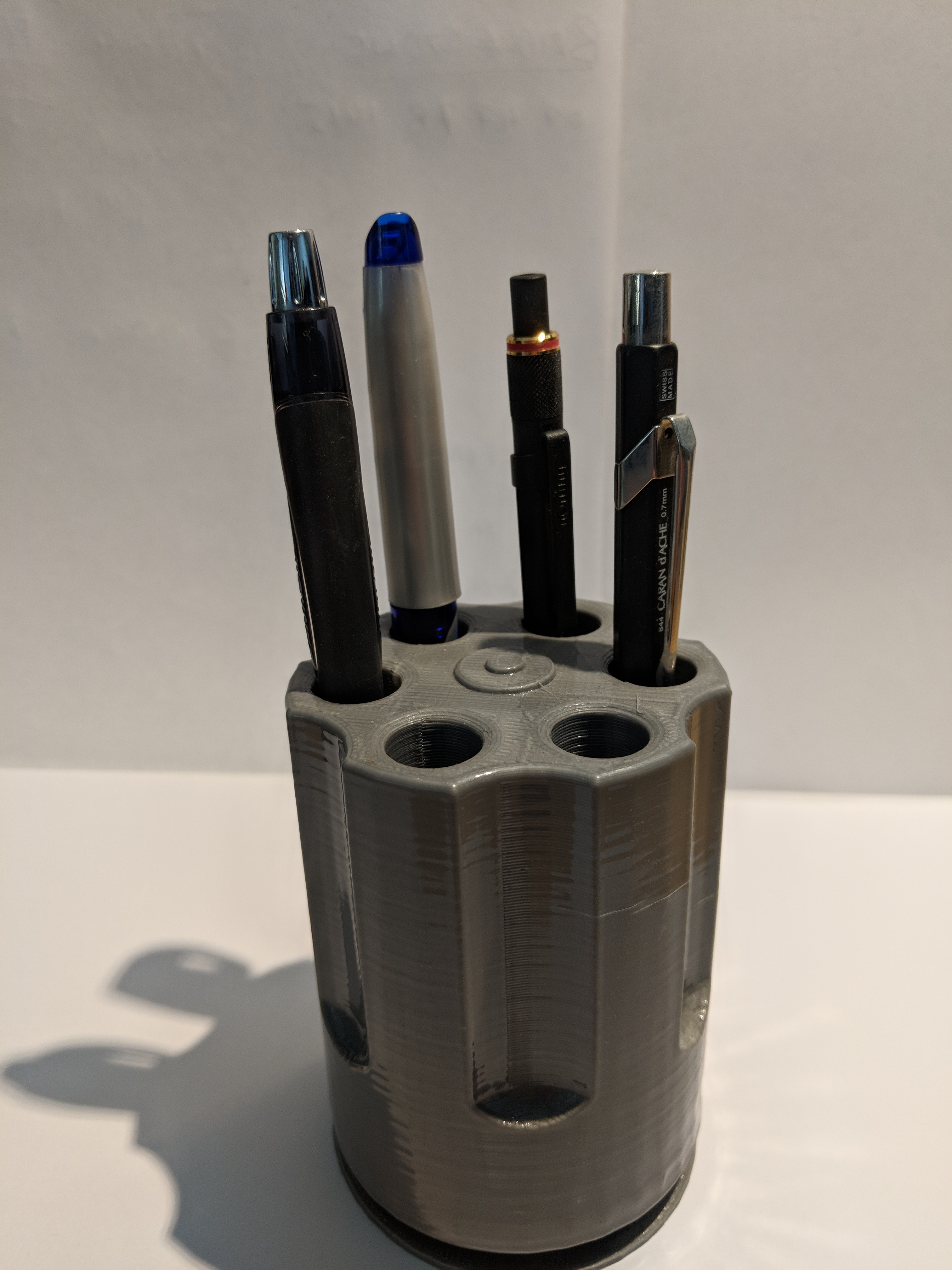 3D Printed Revolver Stationary Holder