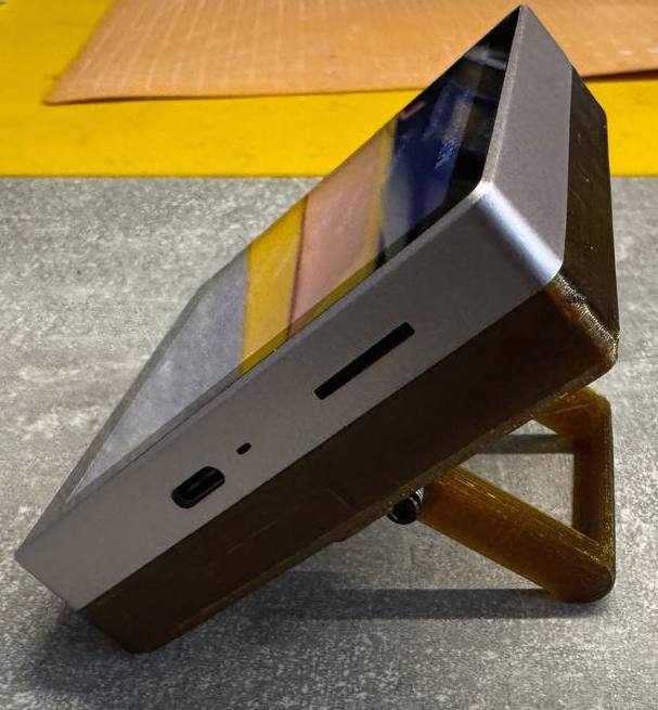 Case for ESP32-S3-4848S040 with batteries and adjustable angle