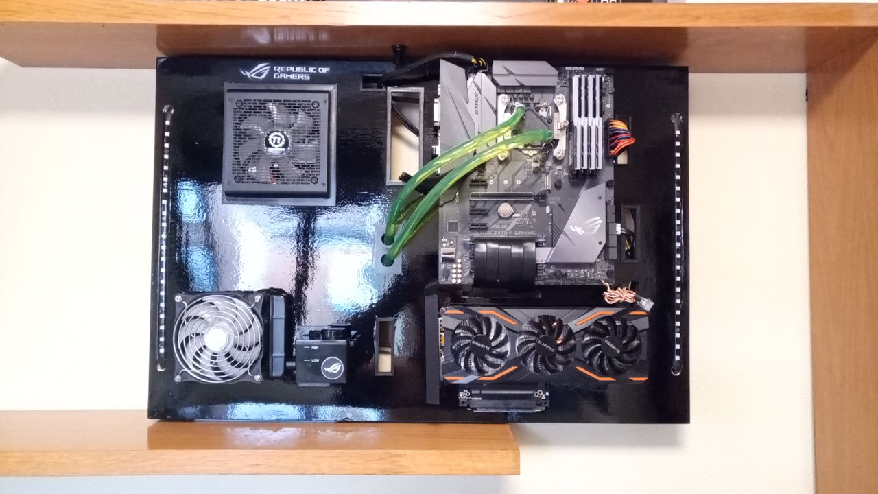 Wall custom mount PC