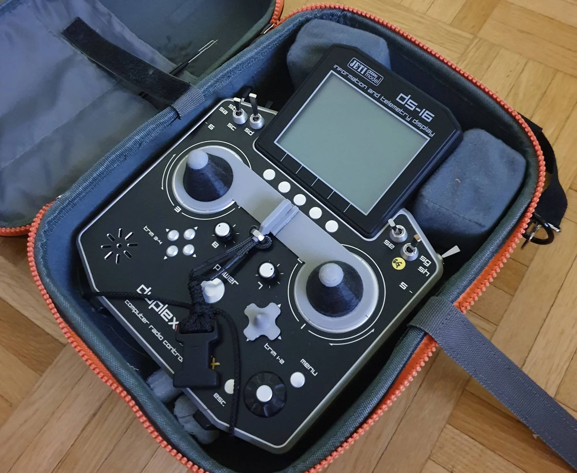 Jeti Stickschutz DS16