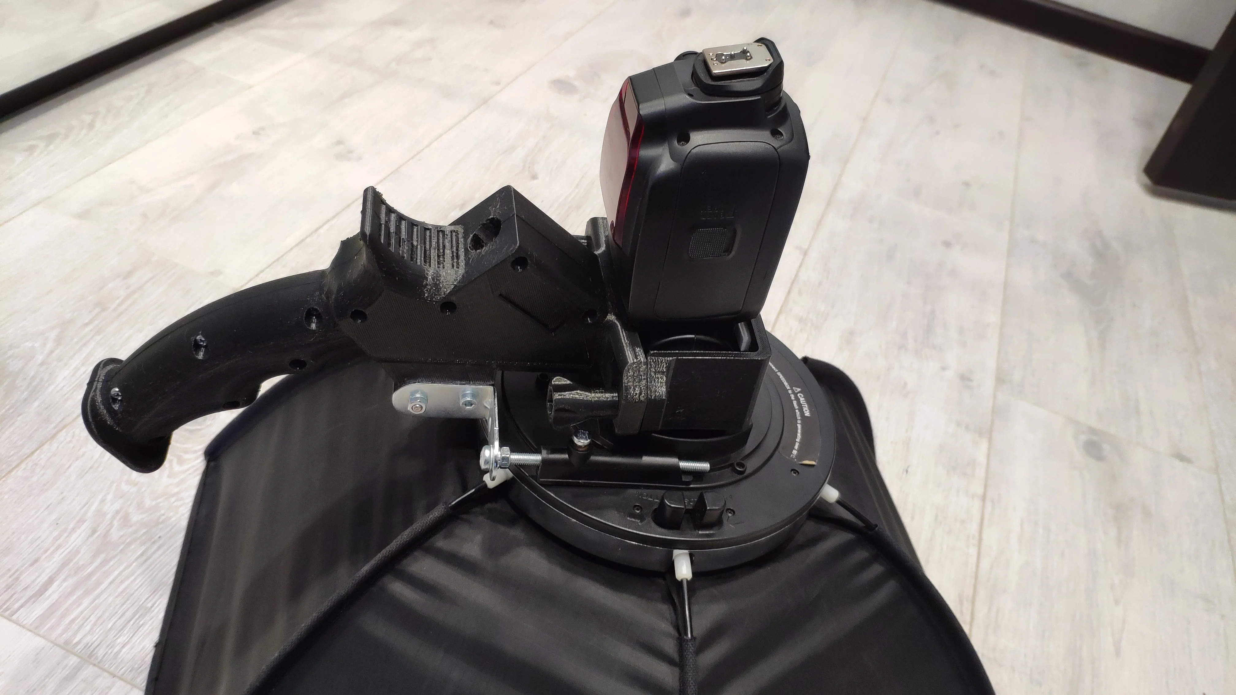 Flash Light Octabox / Softbox Grip
