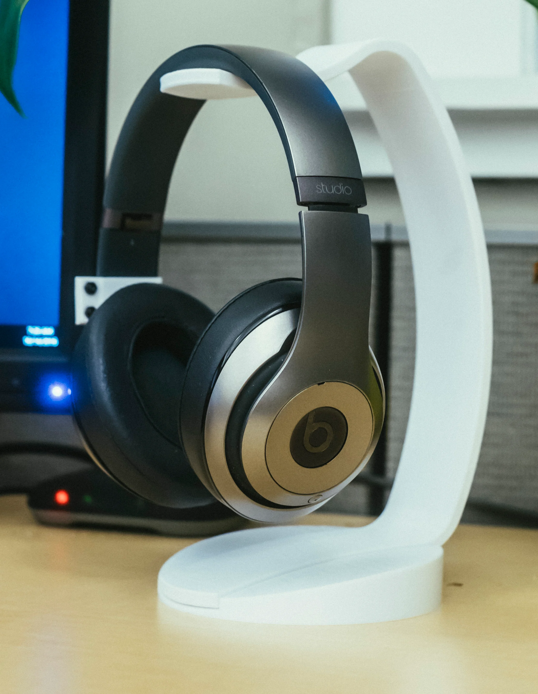 Headphone Stand
