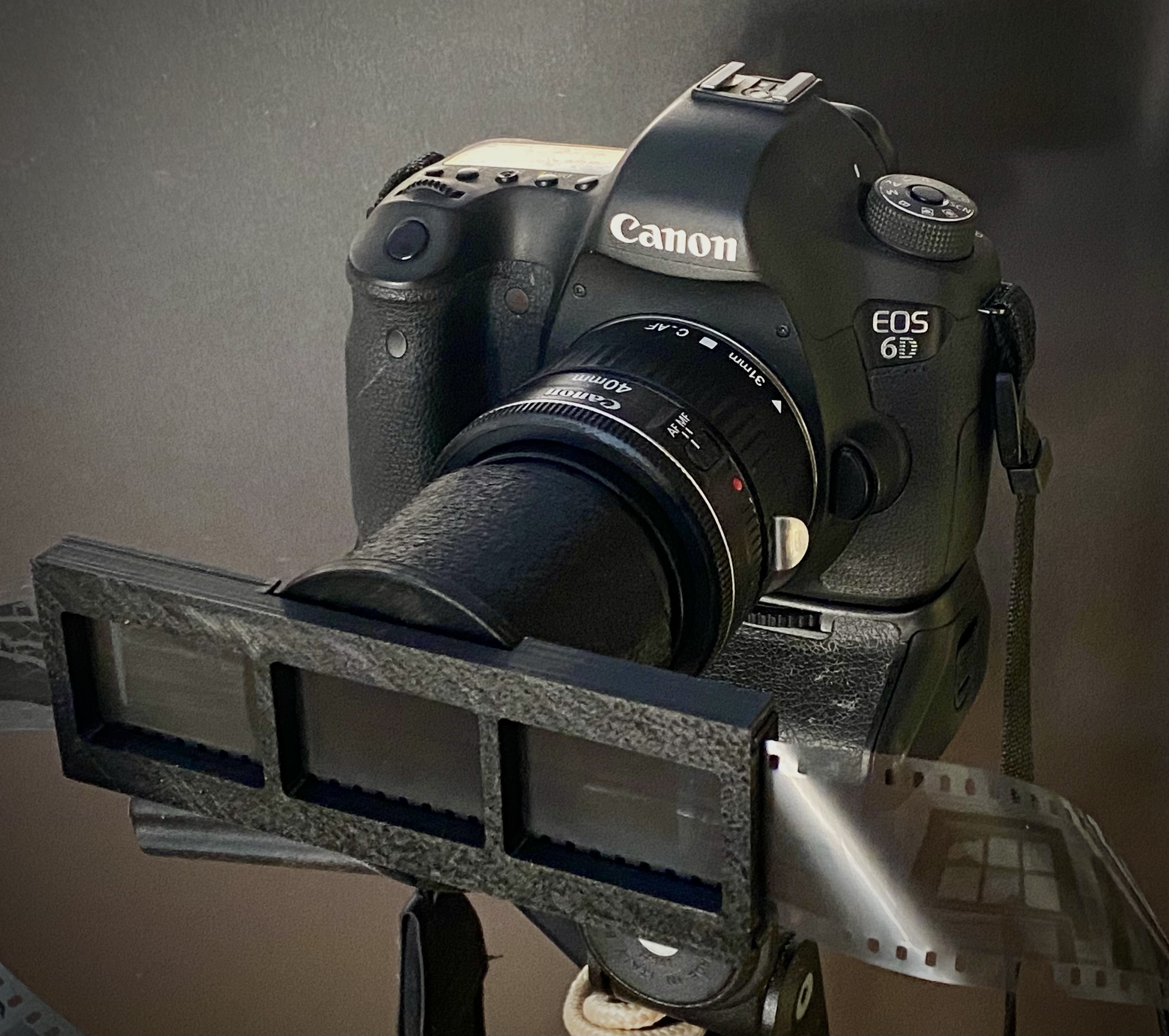 All-in-one film scanning rig