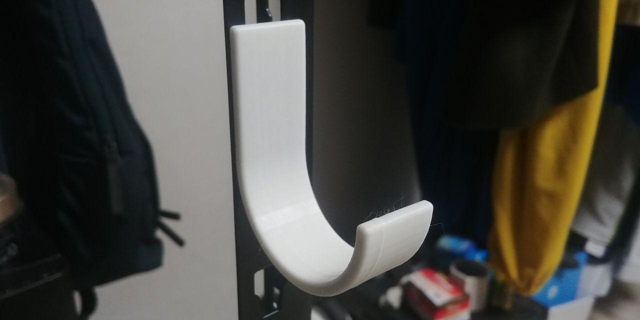 wide hanger for speedrack (customizable but not recommended)