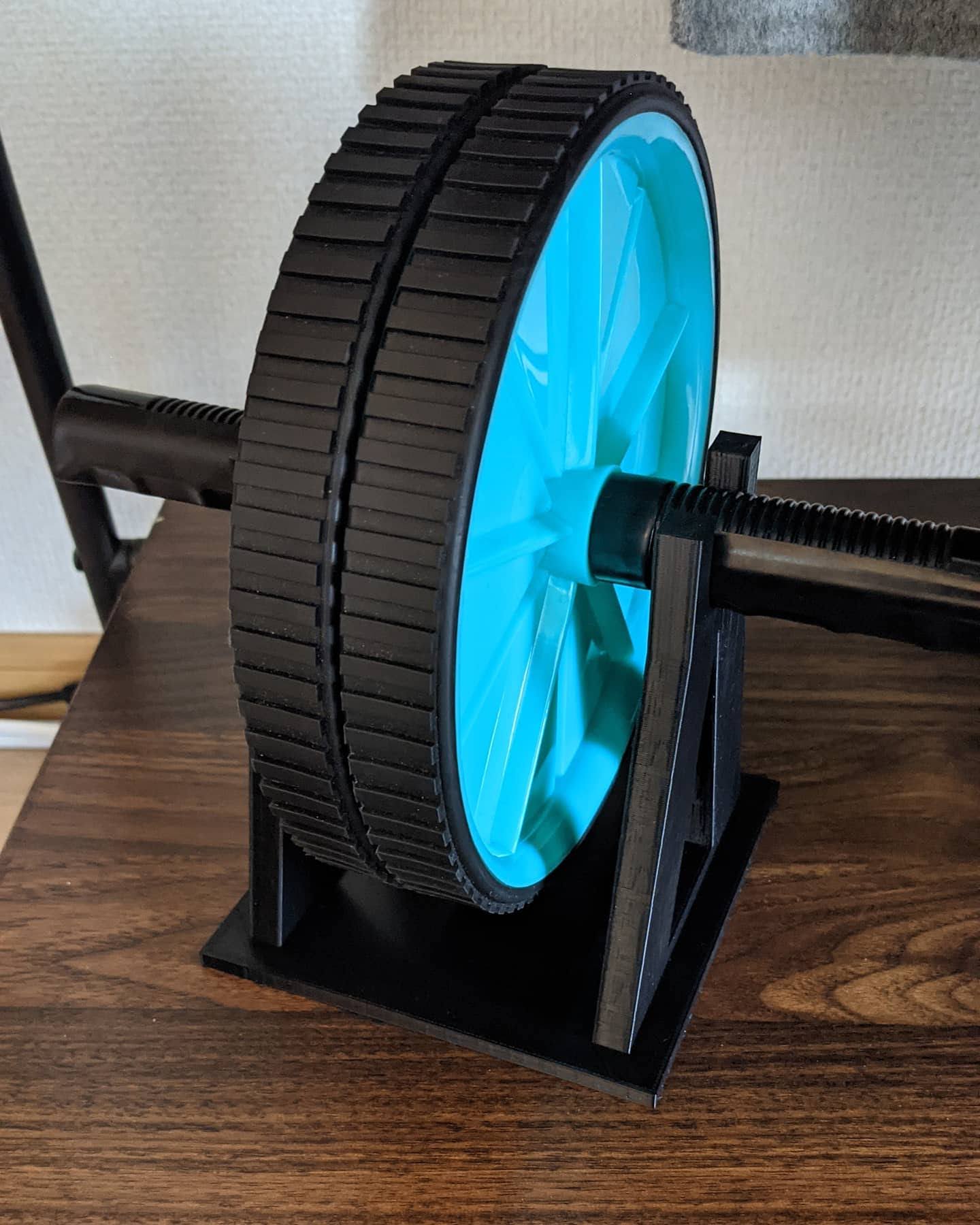 Ab roller stand