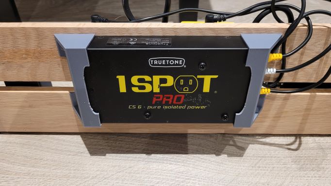 Truetone CS6 Power Supply mount