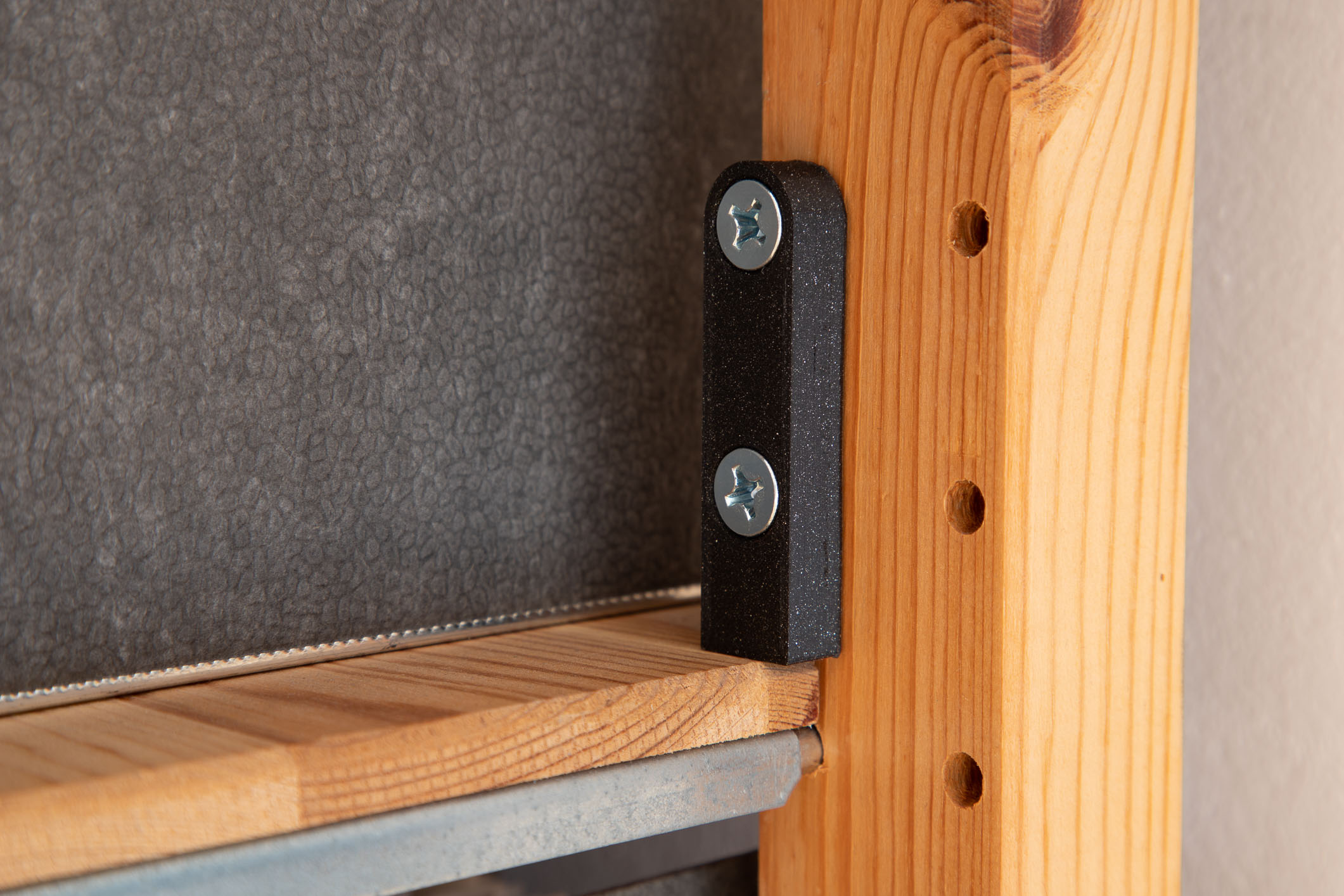 IKEA IVAR tilt blocker