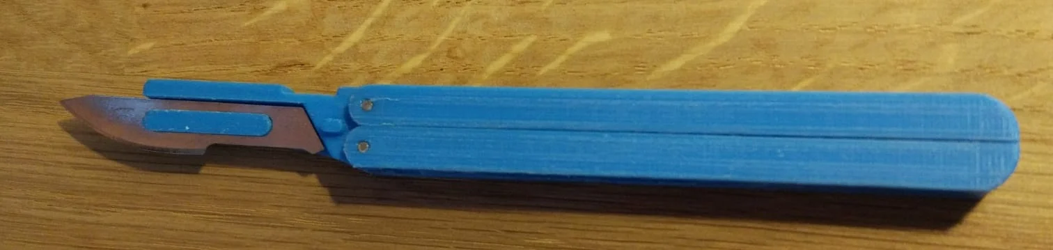 Scalpel balisong