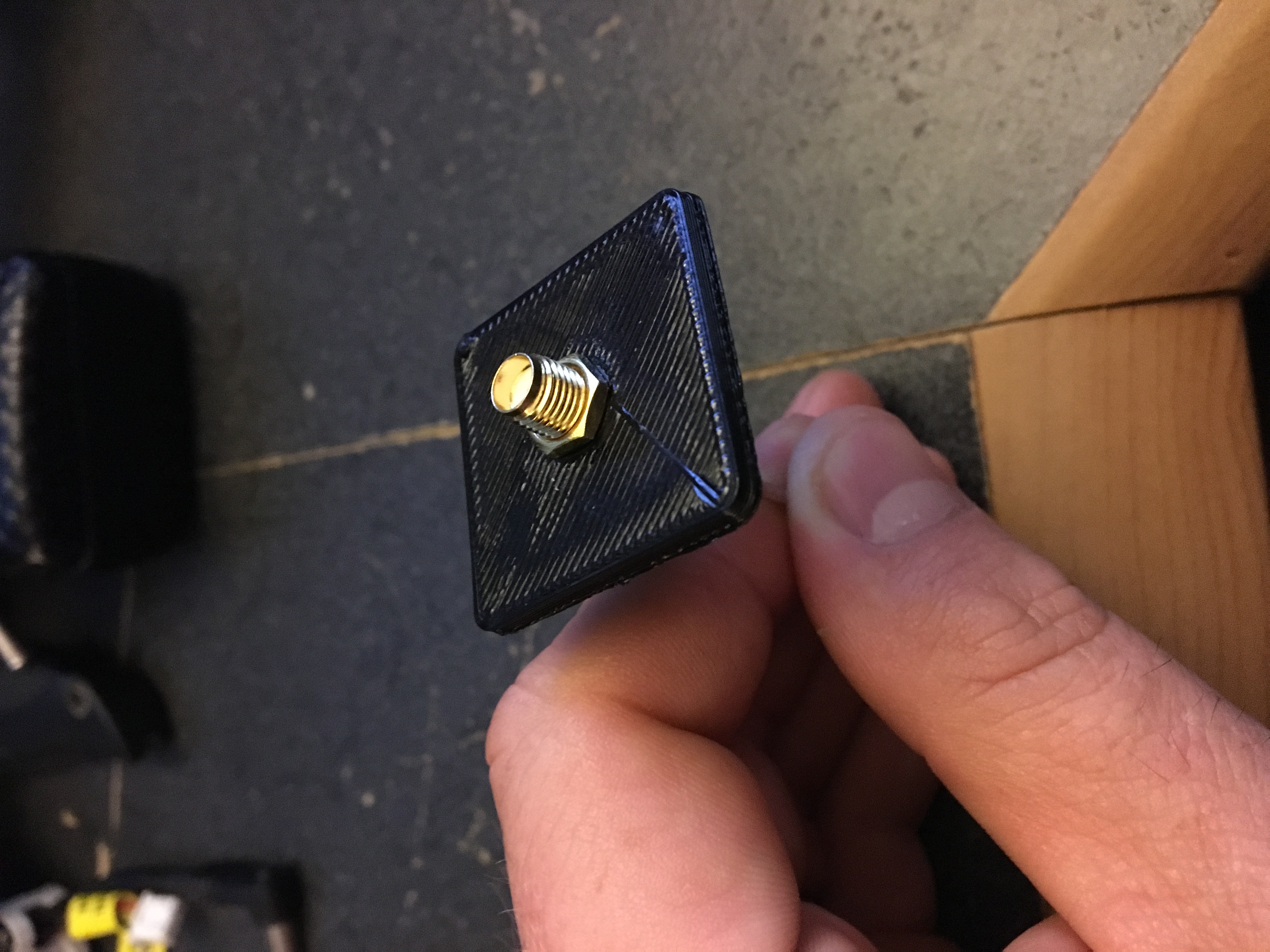 SMA Antenna Mounting Plate