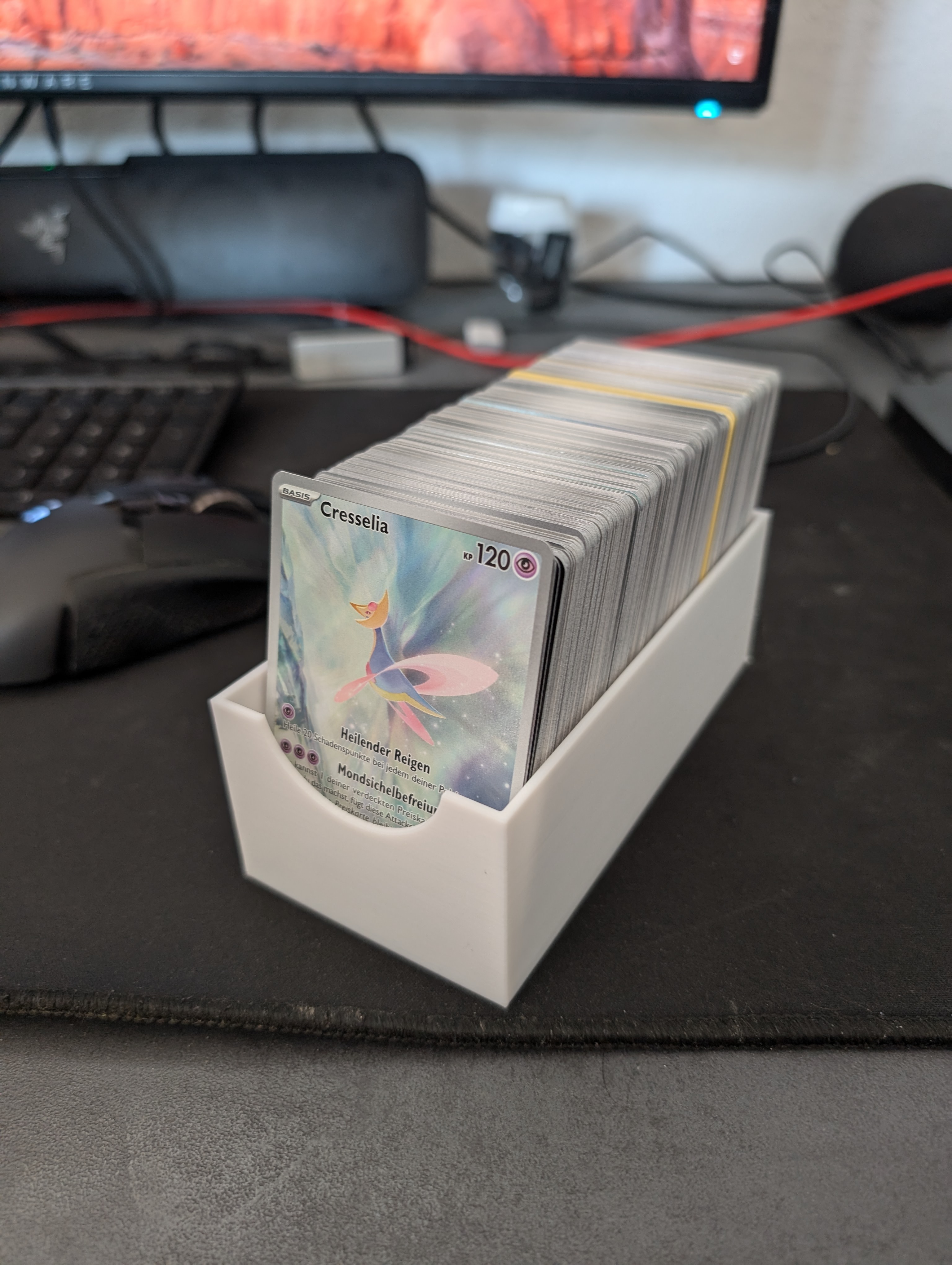 TCG-Box insert for cabinet (scalable)