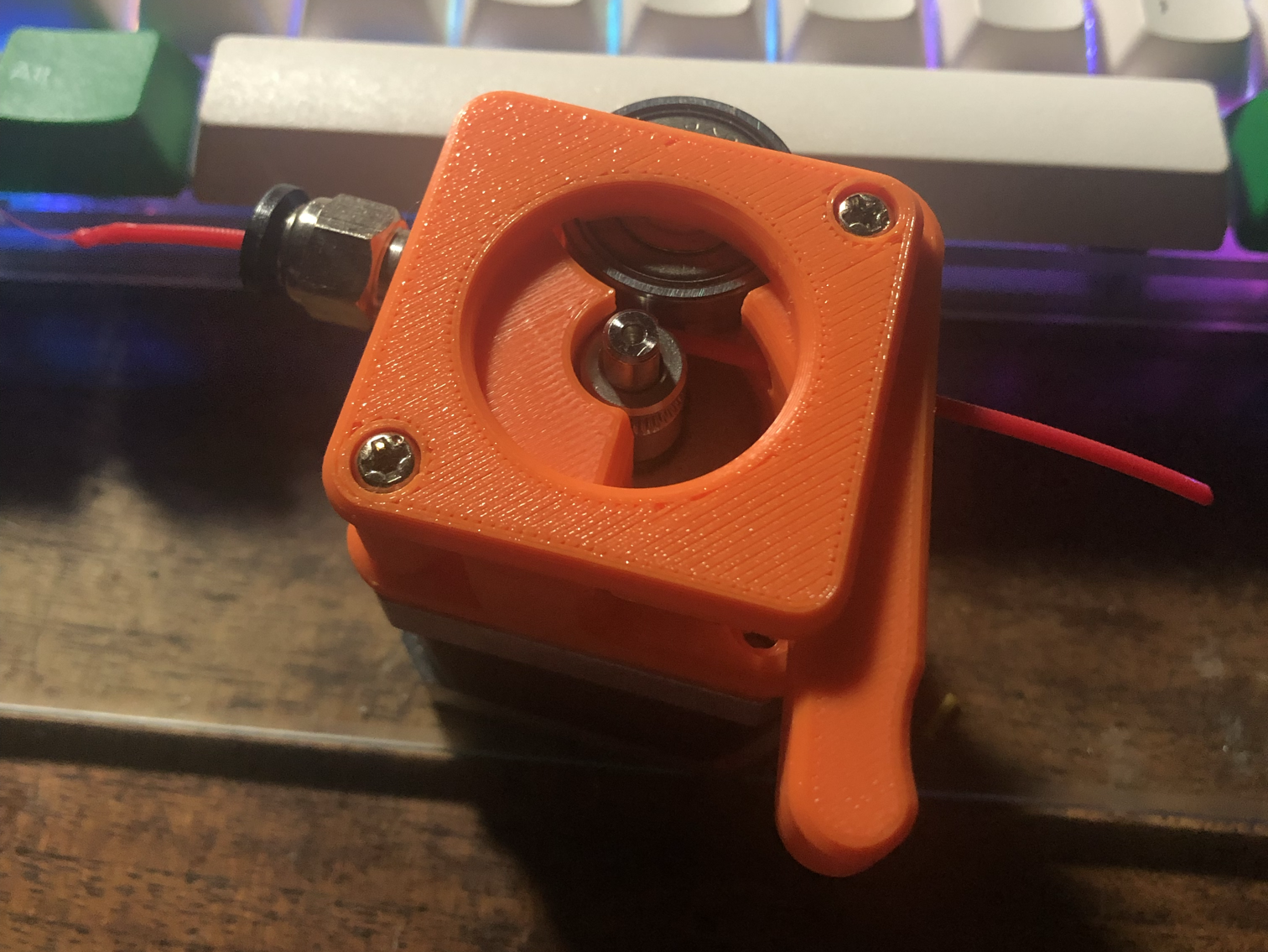 FlexiStruder - mk8 gear - m6 push fitting