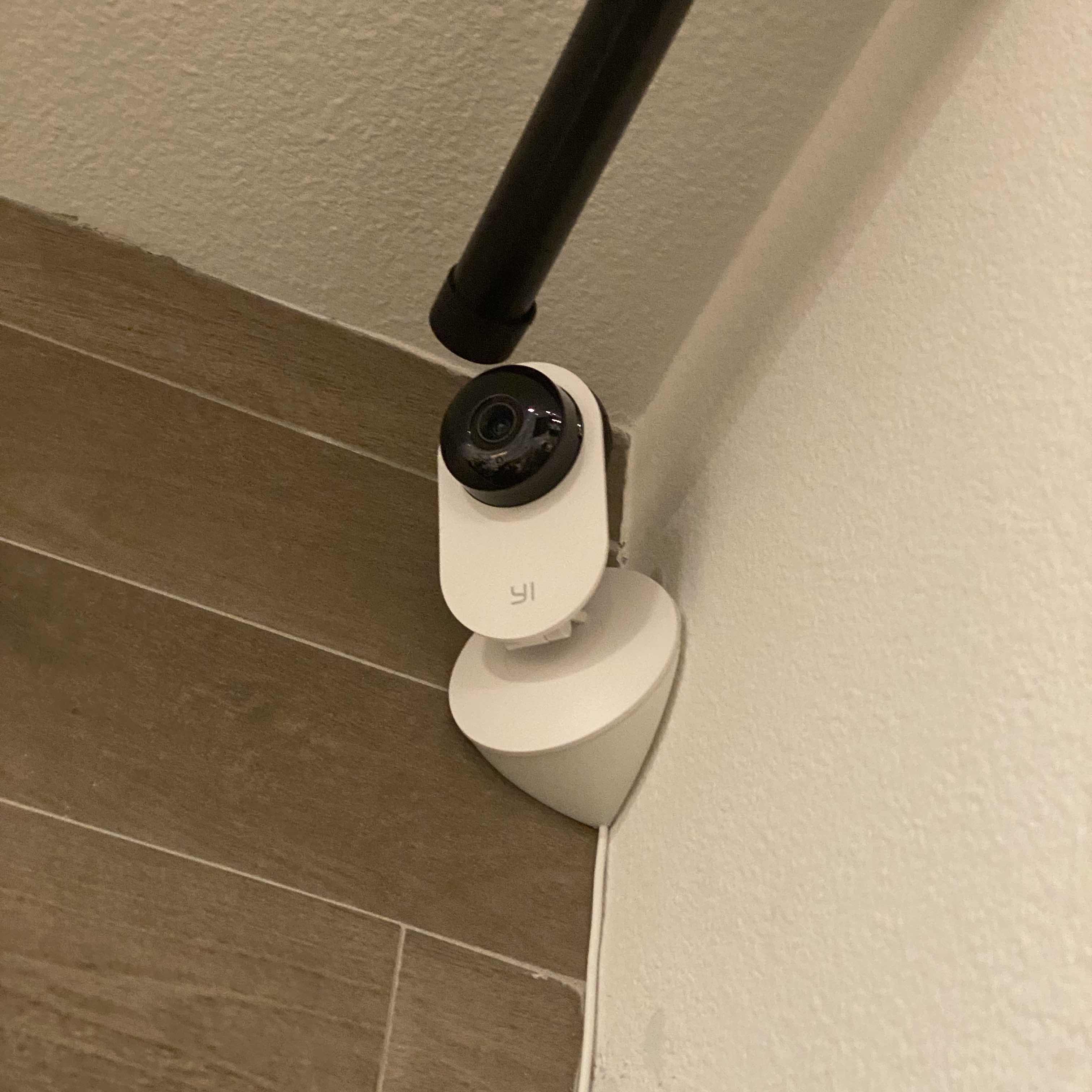 Yi Home Camera Corner Mount