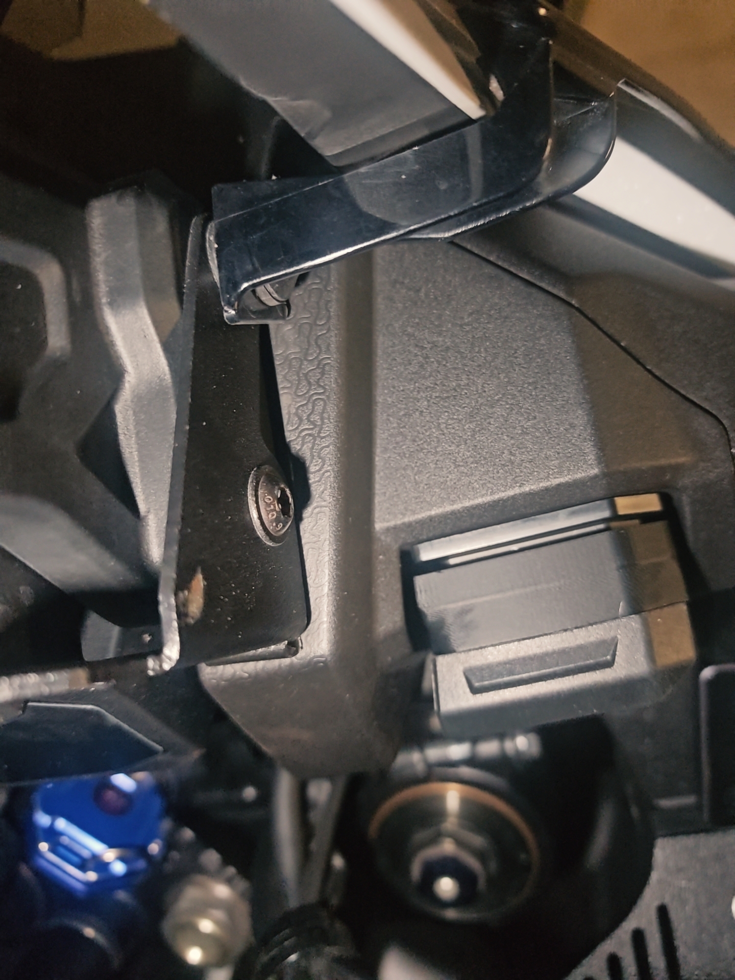 Africa Twin 1100 - Support Dongle Android Auto / CarPlay