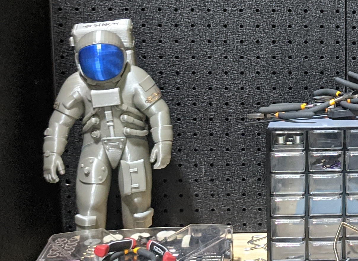 Apollo Astronaut Multi-Colour