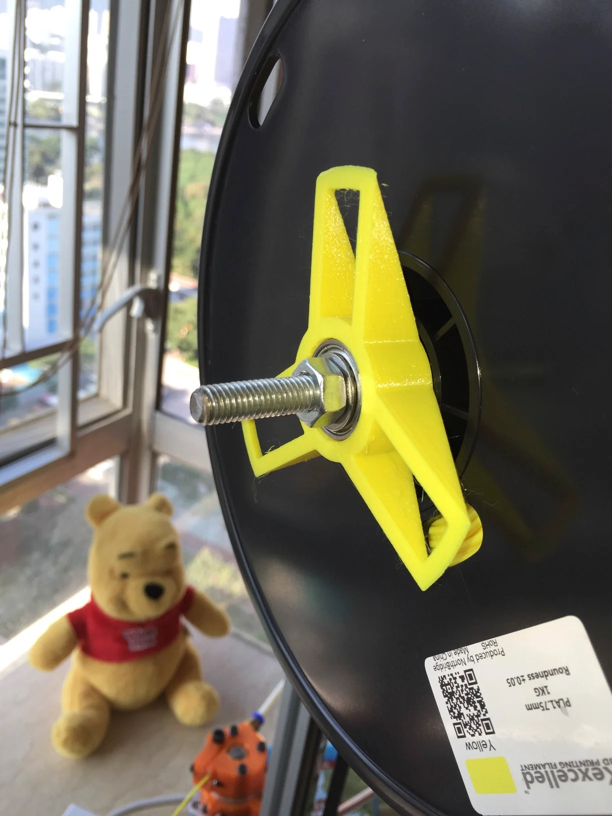 Spool holder using M8 rod and 608ZZ bearing