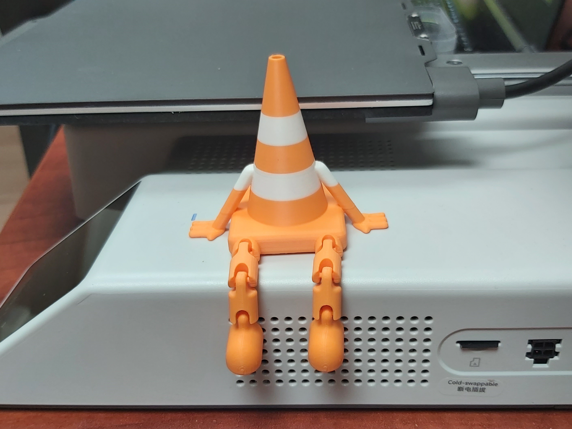 Cône de signalisation Buddy / Traffic Cone Buddy