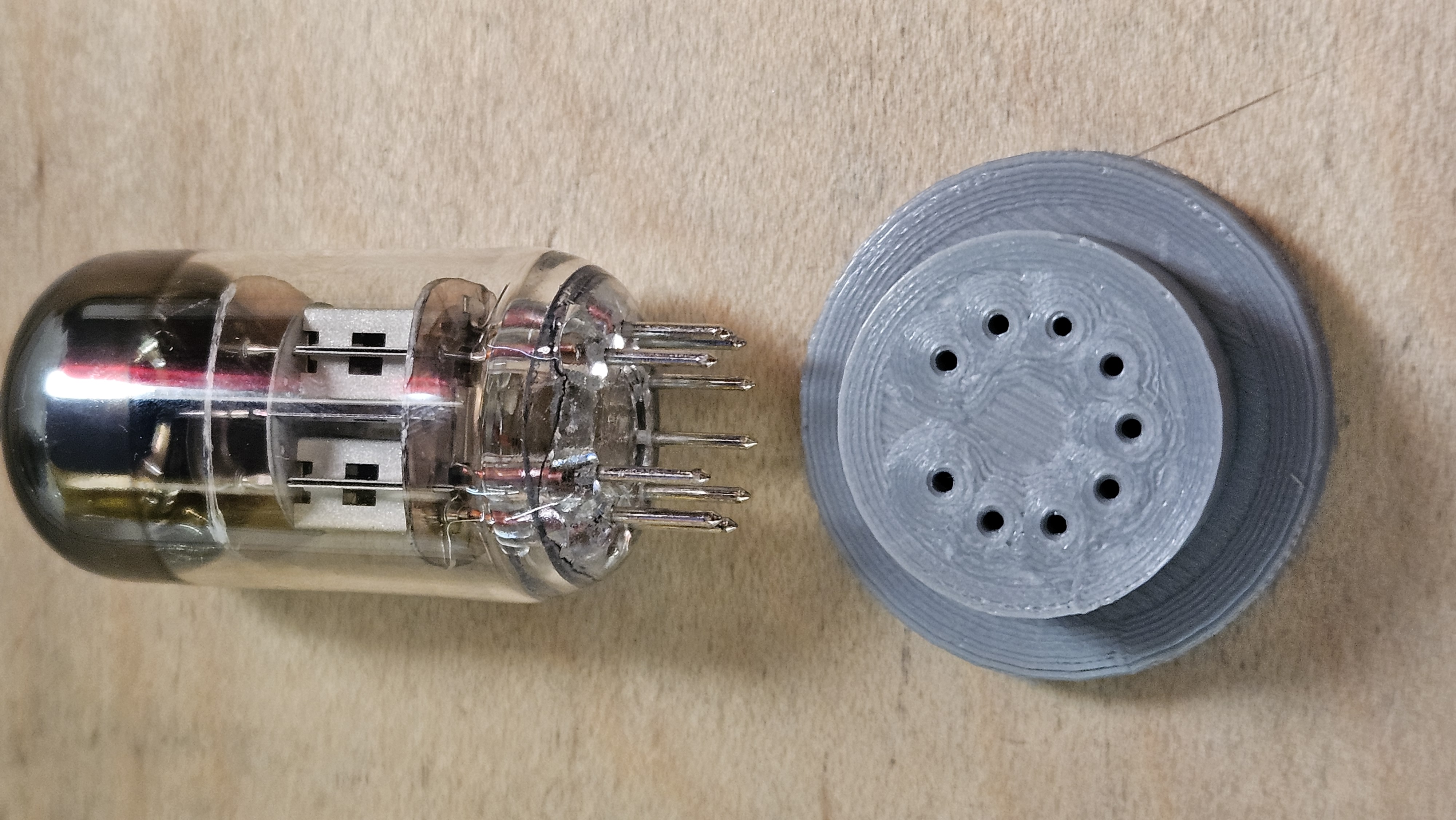 9-Pin Vacuum Tube Pin Straightener and Pin Alignment Tool