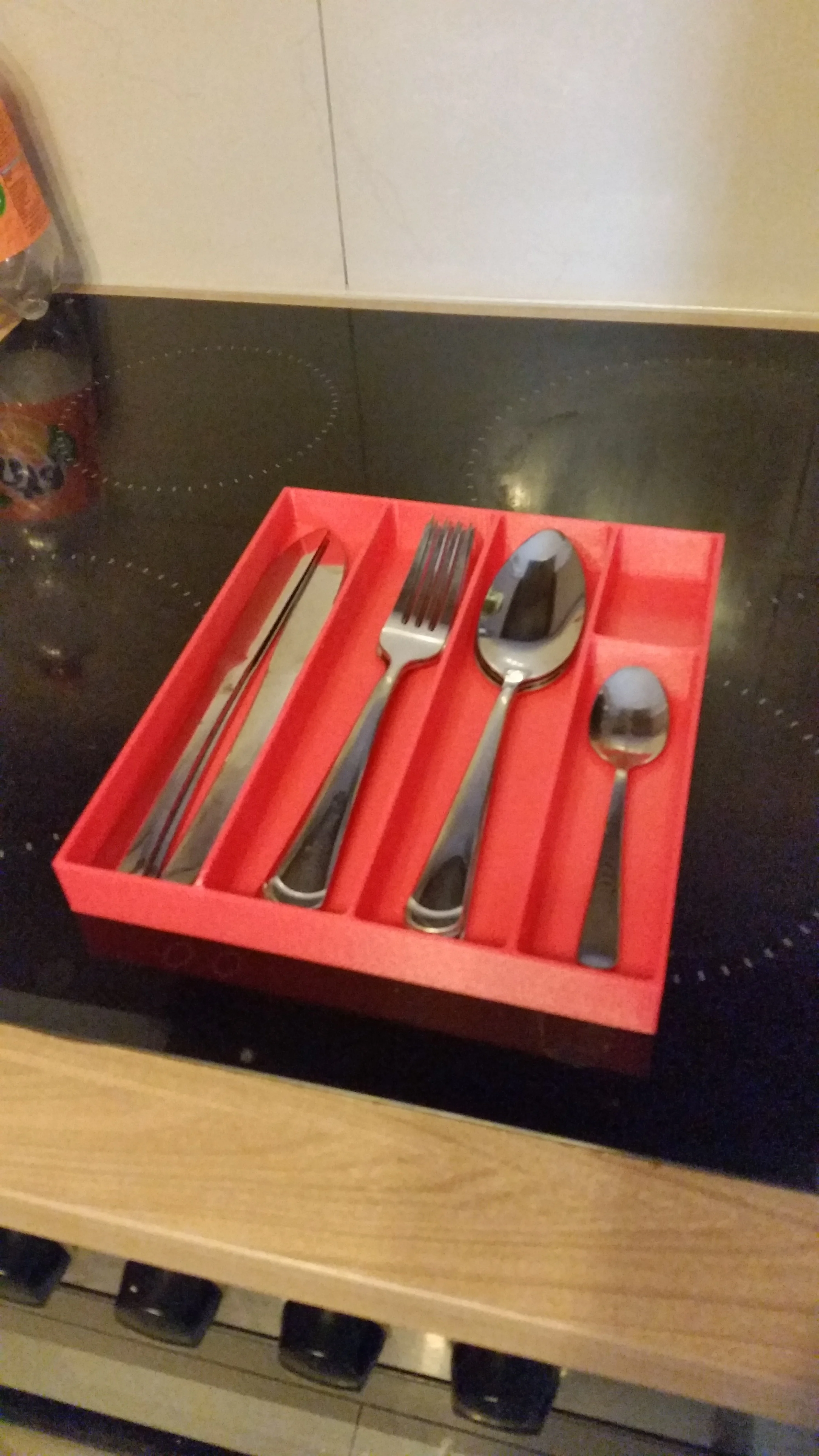 Cutlery tray