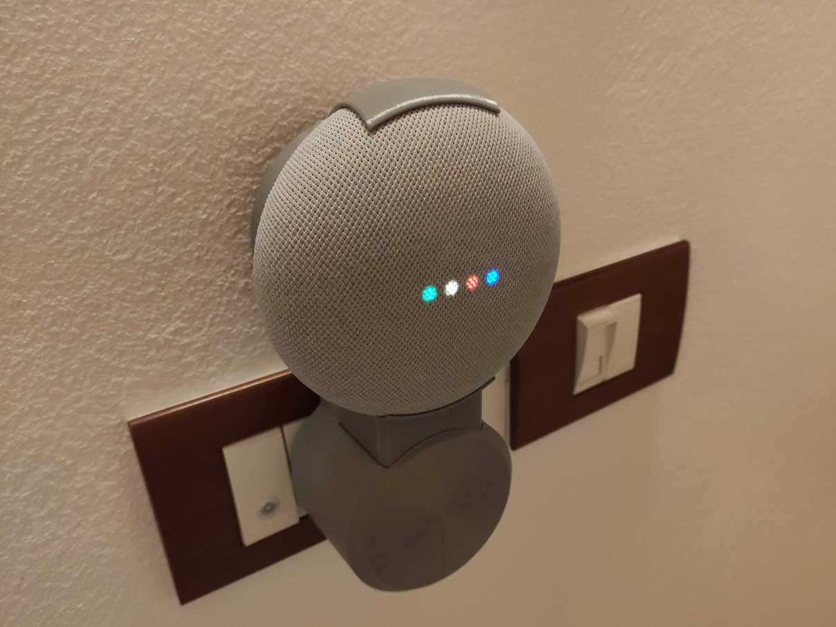 Nest Mini mount for the Italian socket