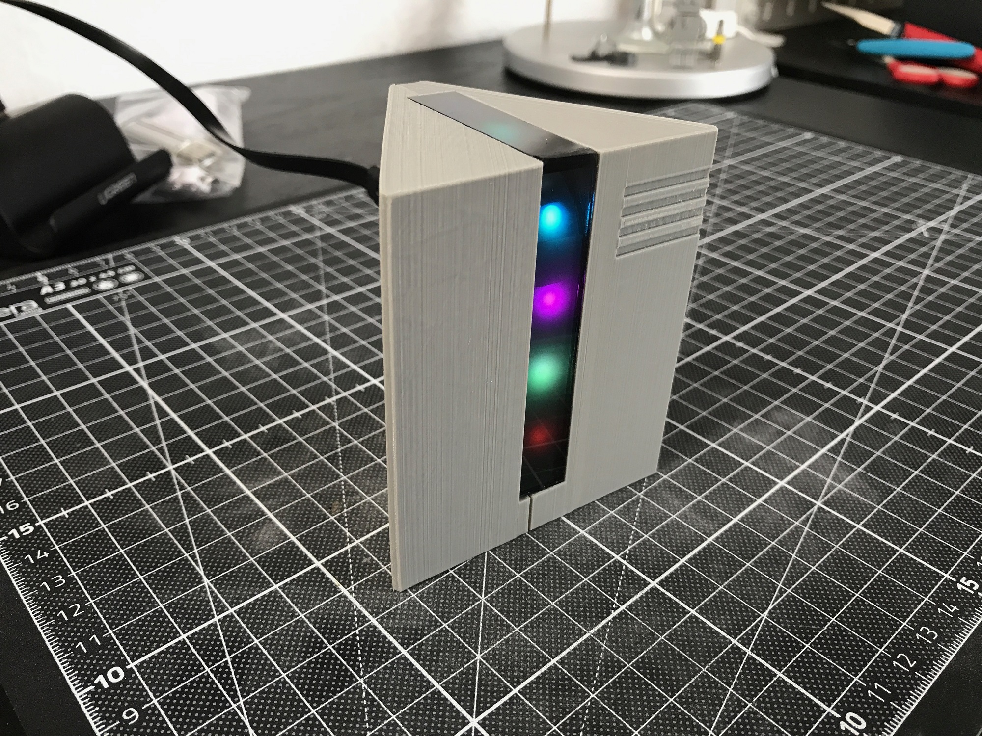 Raspberry Pi Zero Case - Neopixel Strip - Fifth Element Inspired