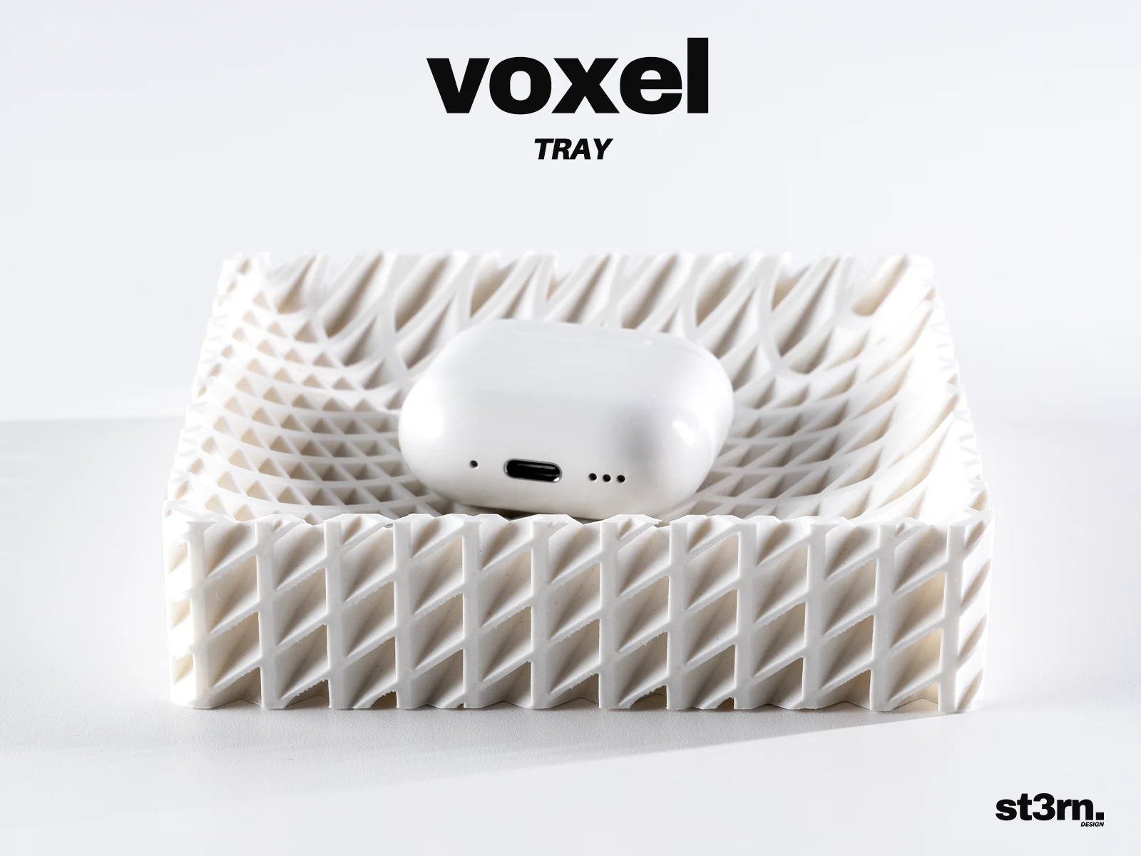 Voxel ⬝ Tray