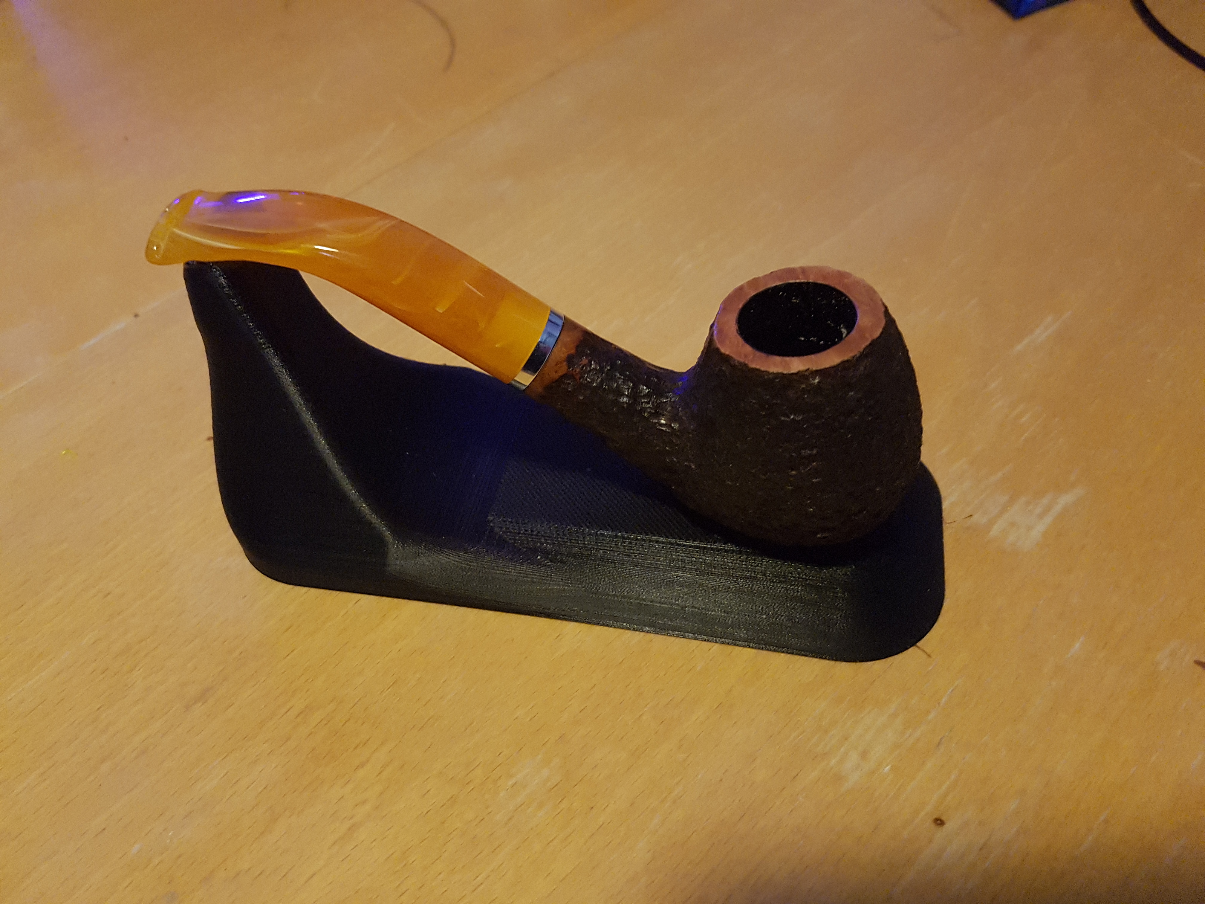 Pipe stand