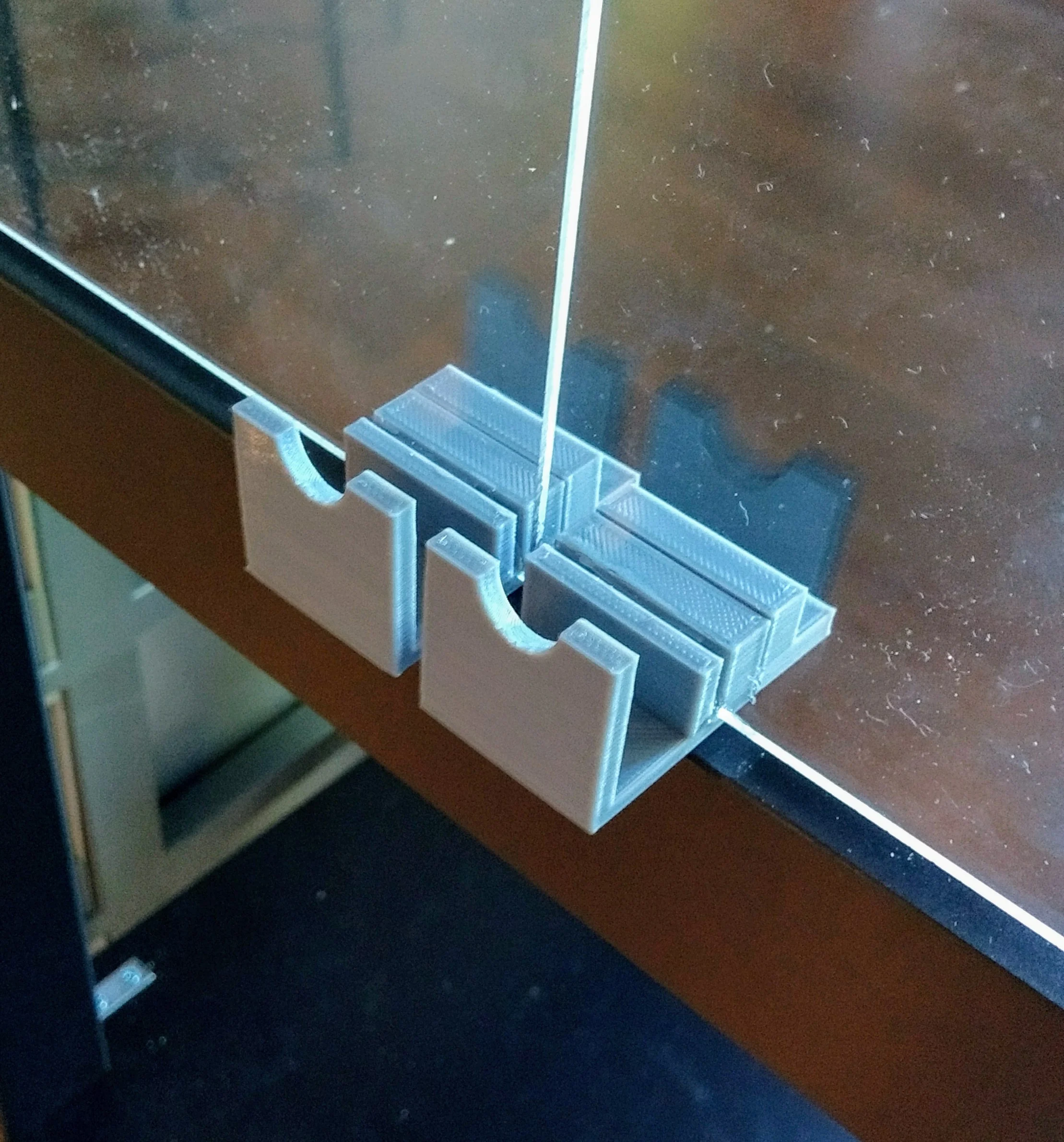 Door handle generator for round magnets (for the Prusa Enclosure)