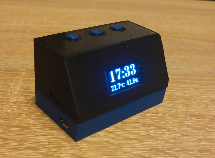 Retro Desktop Temperature Sensor, Clock, Weather Station, Arduino based, 0.96 OLED Display