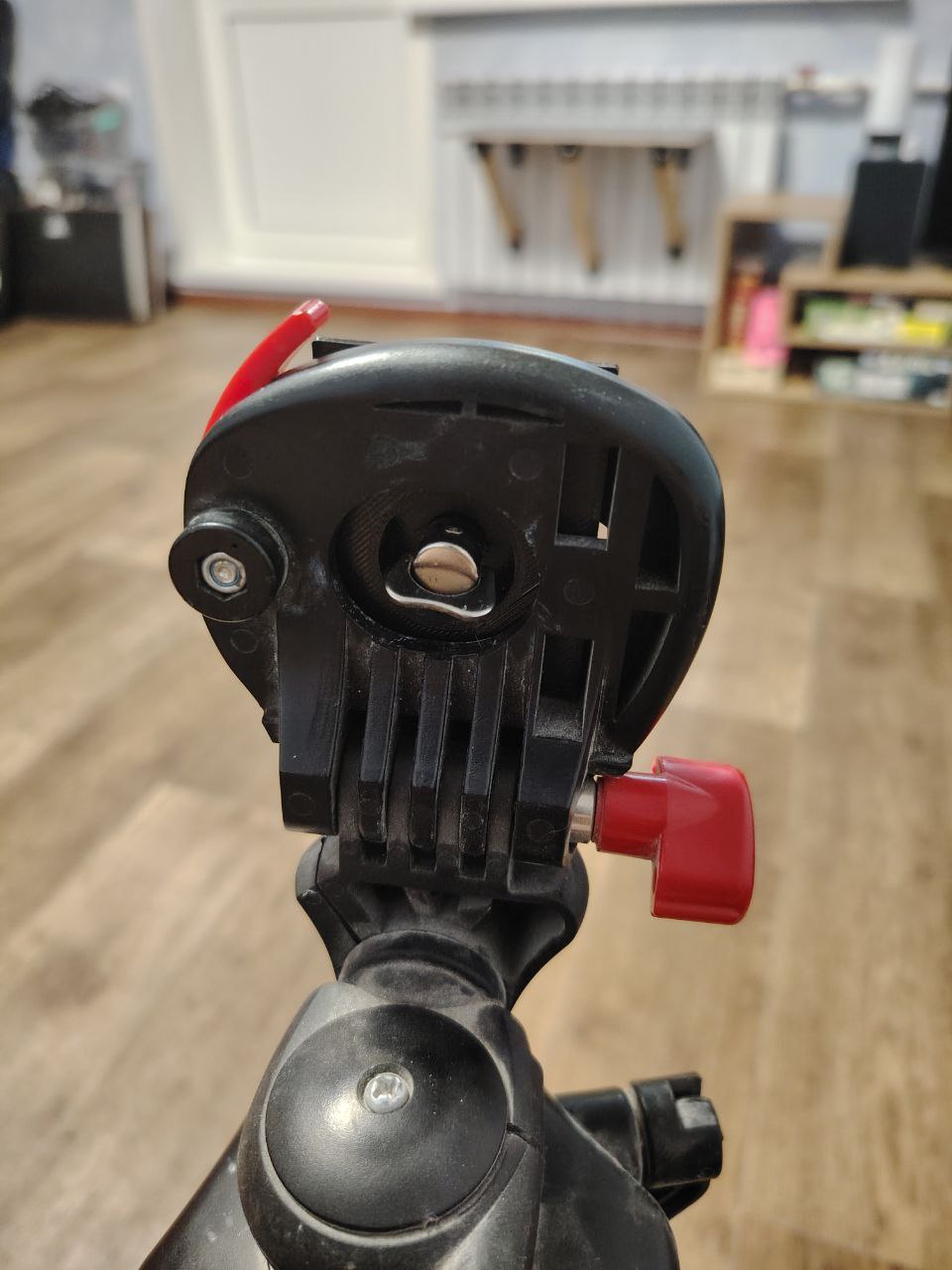 Bosch PCL tripod mount